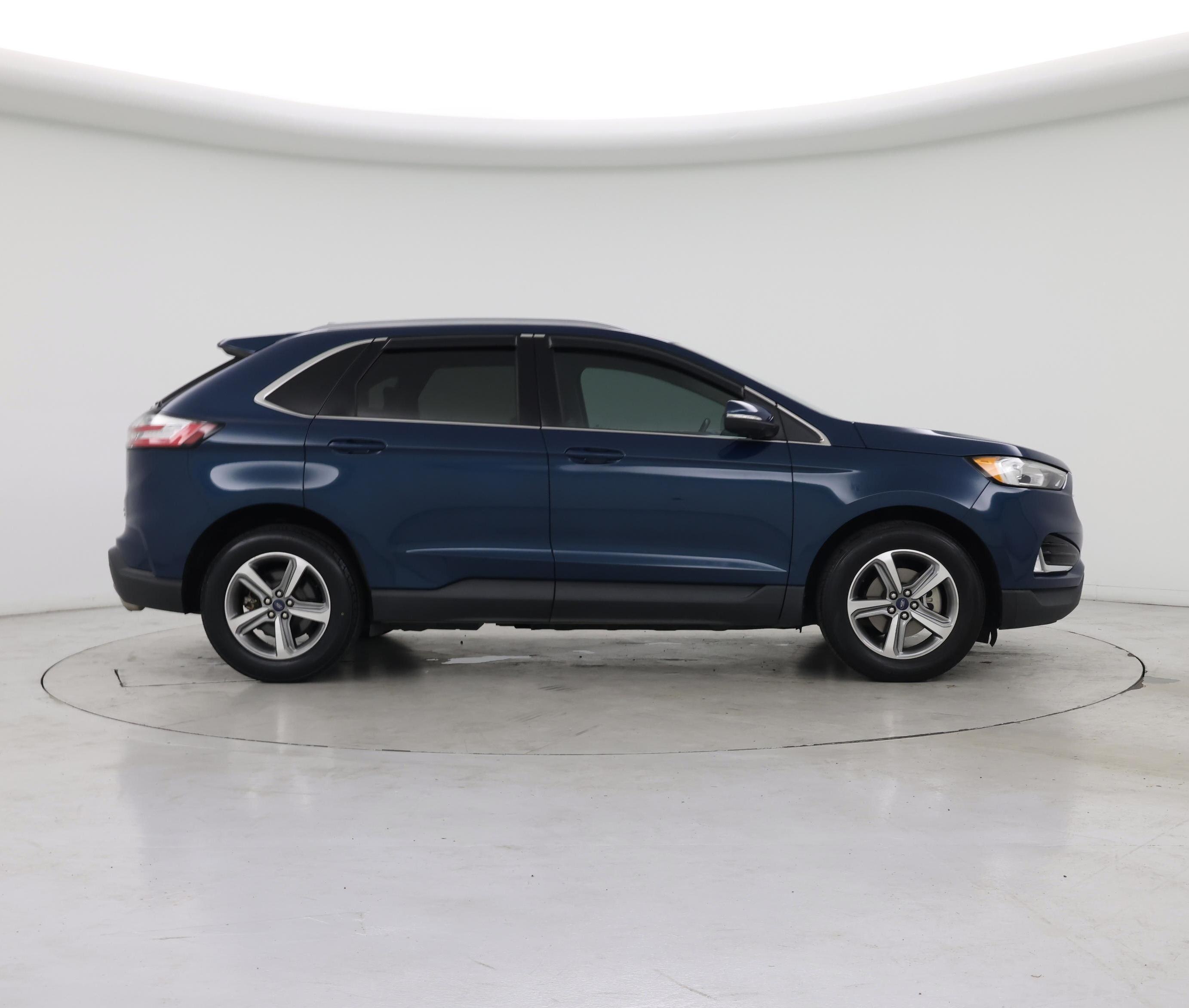 Thumbnail: 2020 Ford Edge - 7
