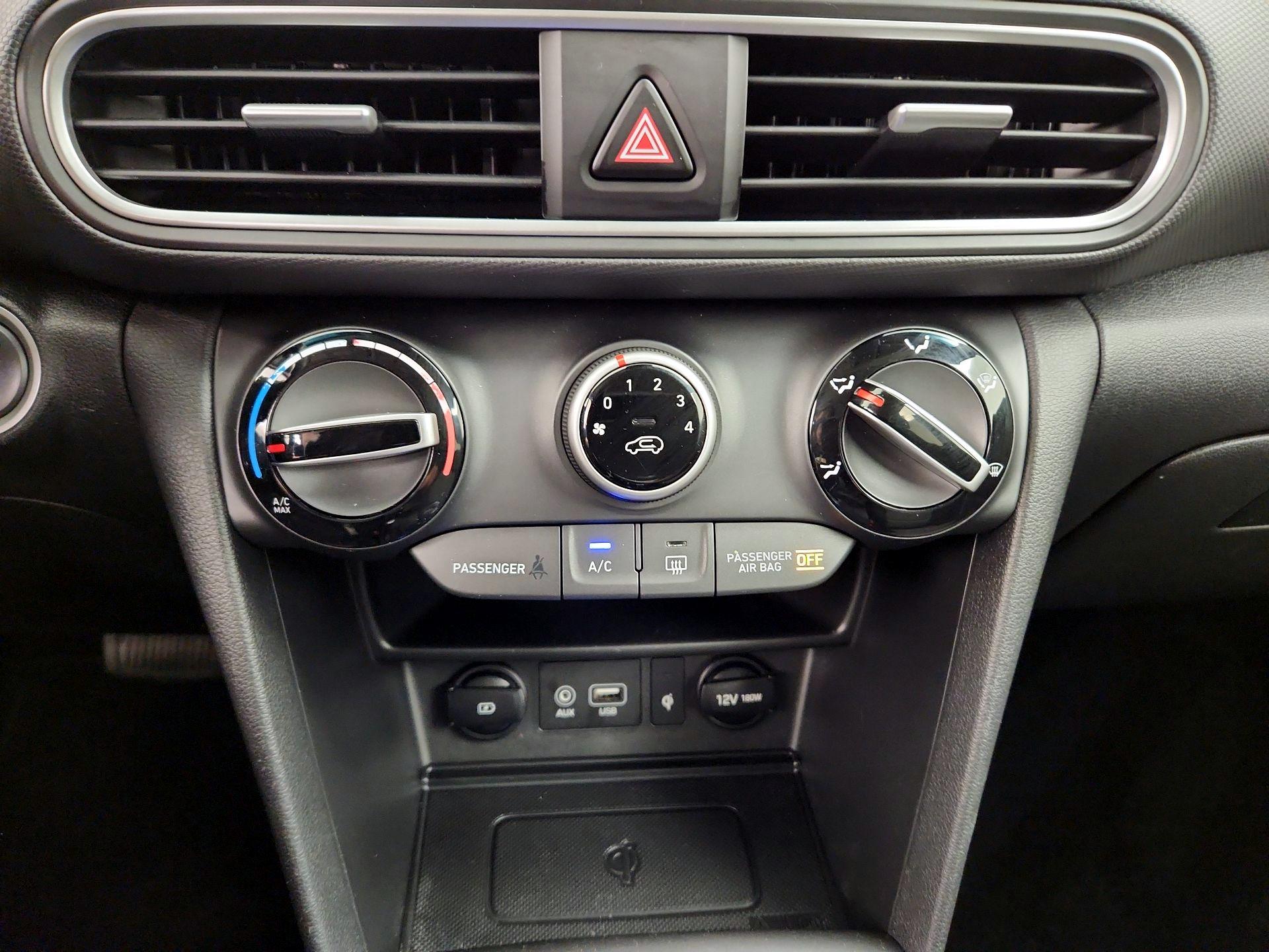 Thumbnail: 2020 Hyundai Kona - 16