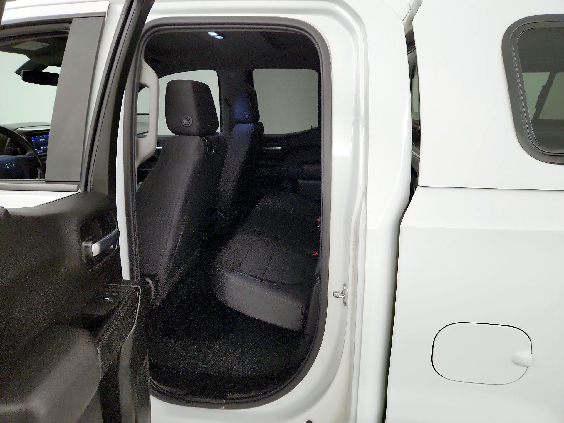 Thumbnail: 2021 Chevrolet Silverado 1500 - 19