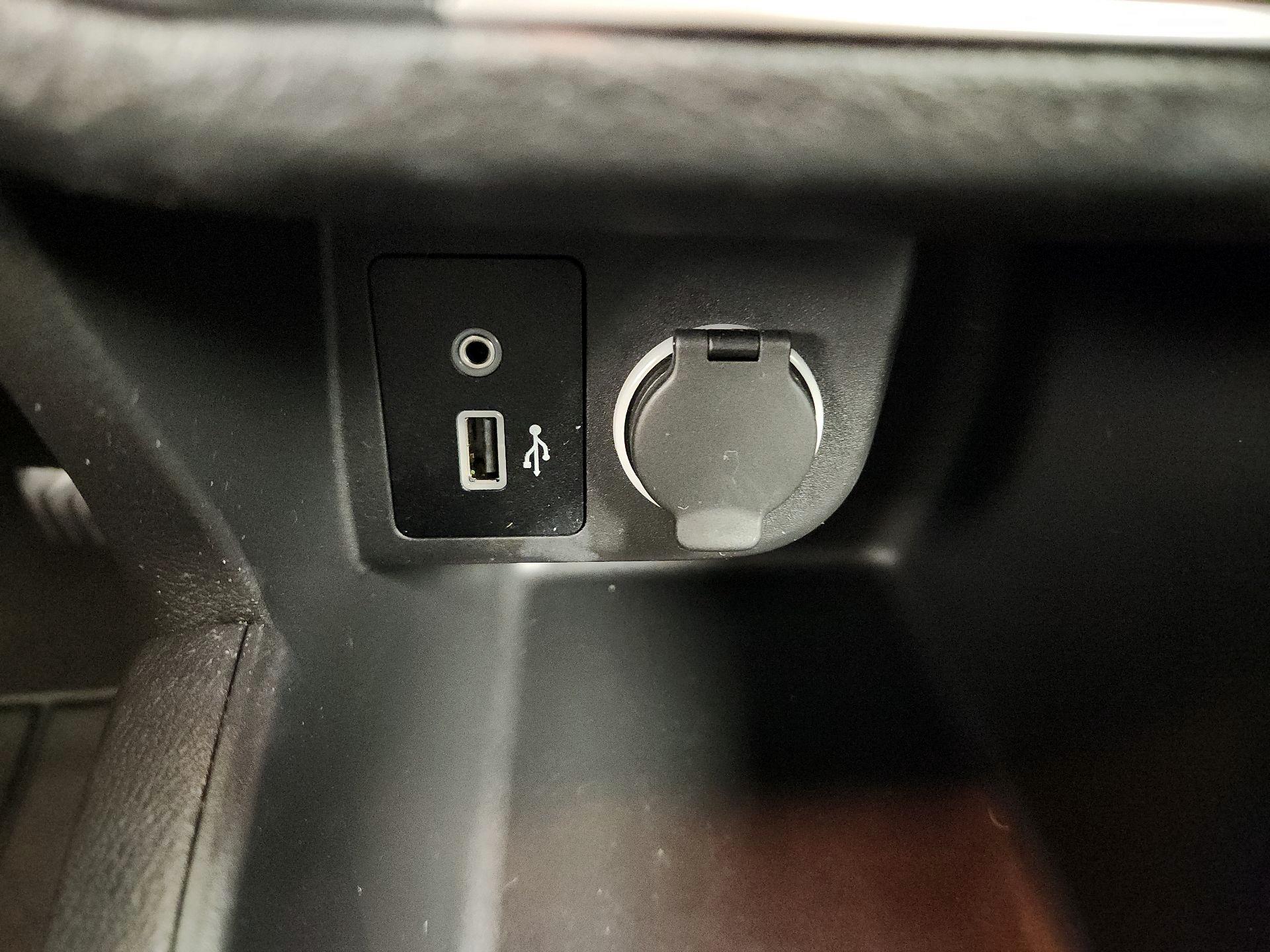 Thumbnail: 2024 Nissan Kicks - 18