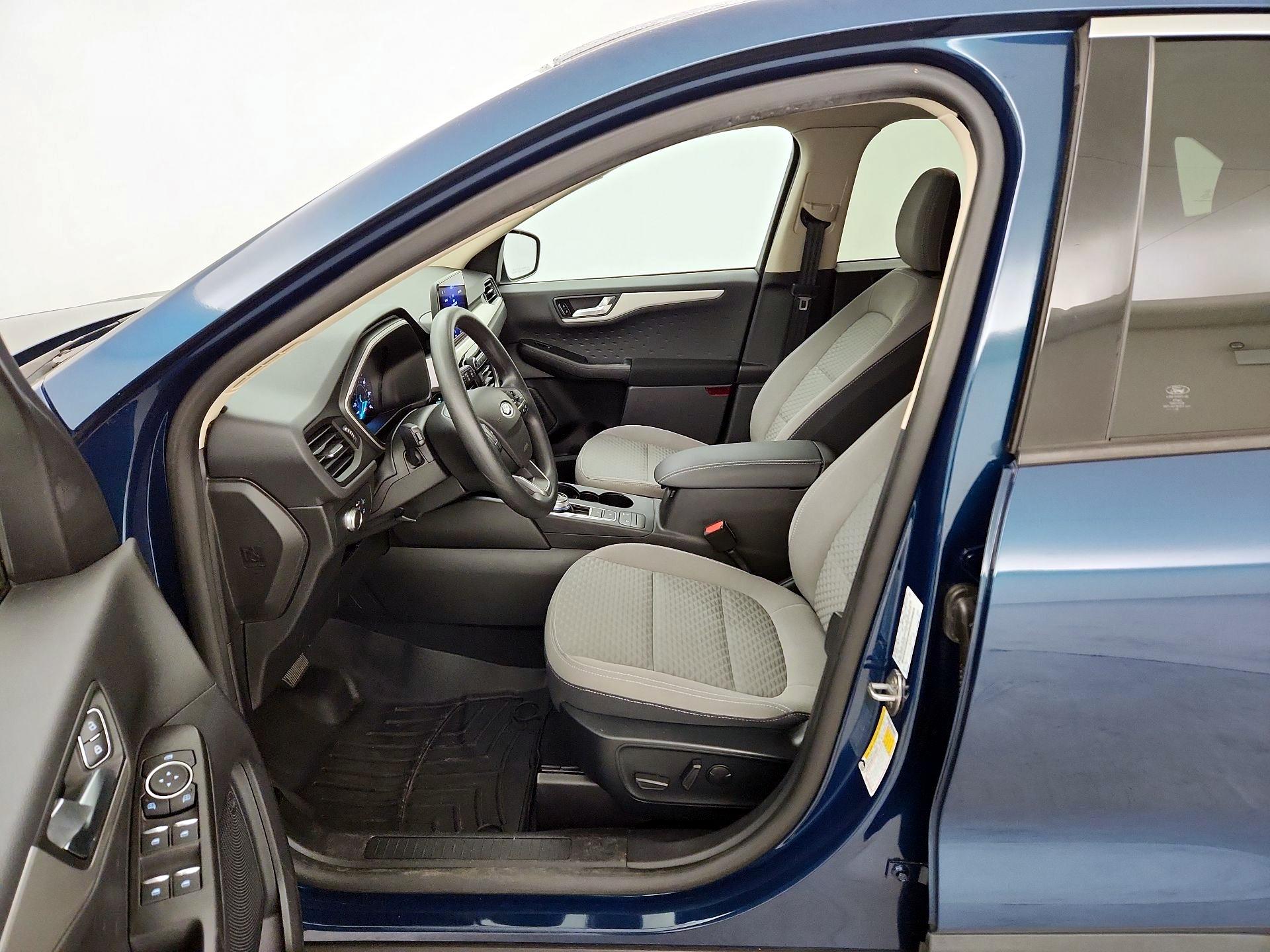 Thumbnail: 2020 Ford Escape - 9