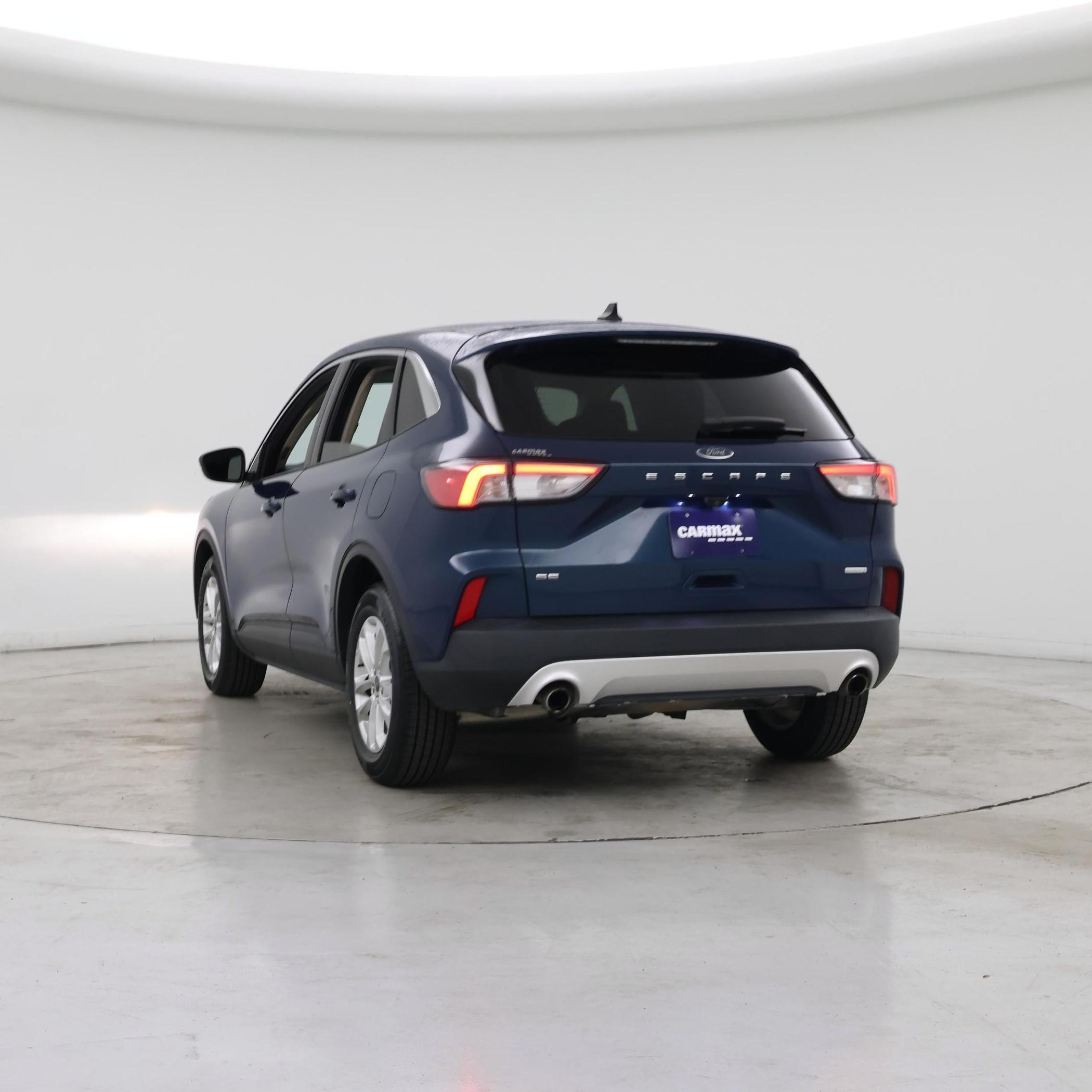 Thumbnail: 2020 Ford Escape - 3