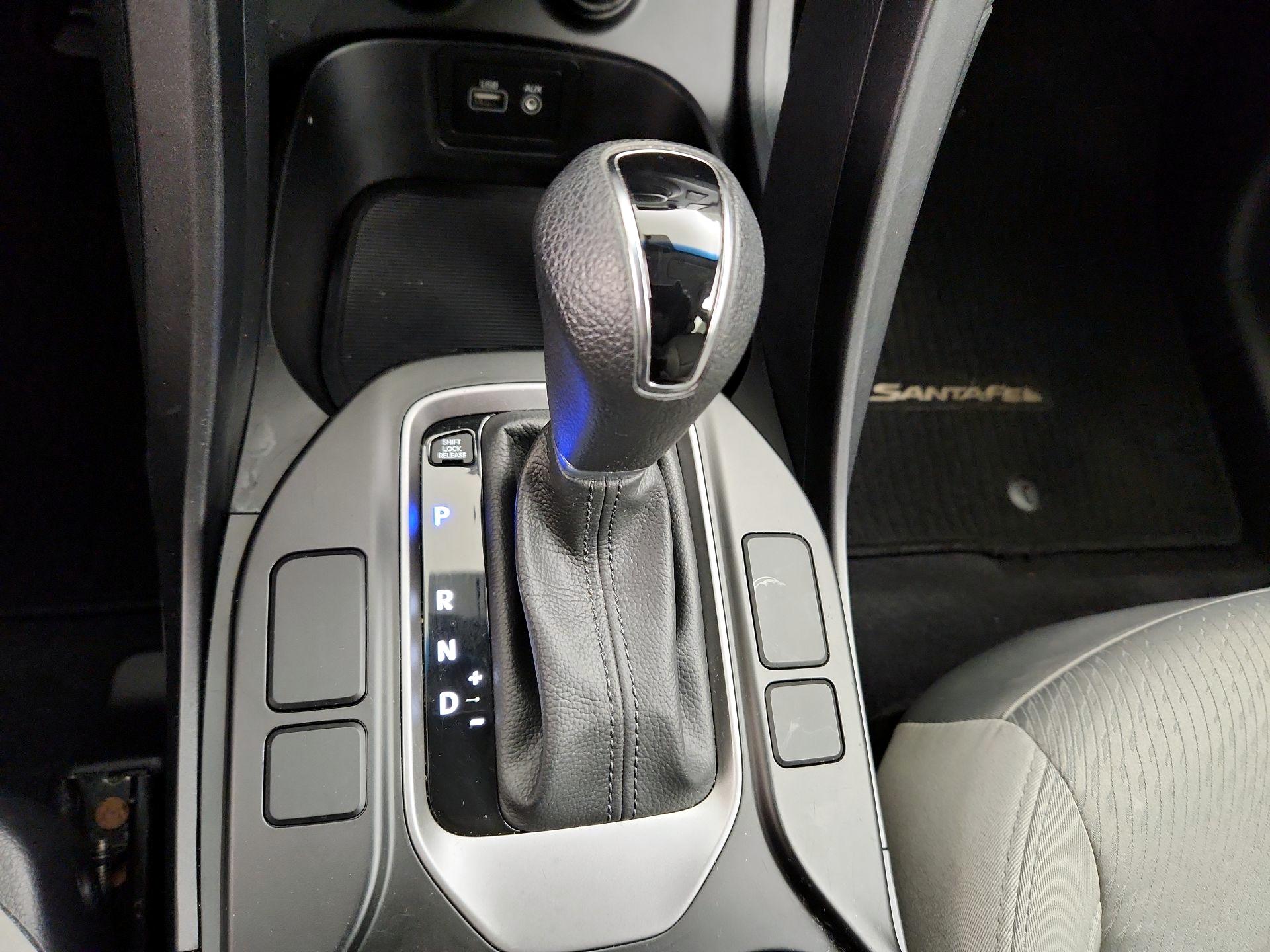 Thumbnail: 2017 Hyundai Santa Fe - 17