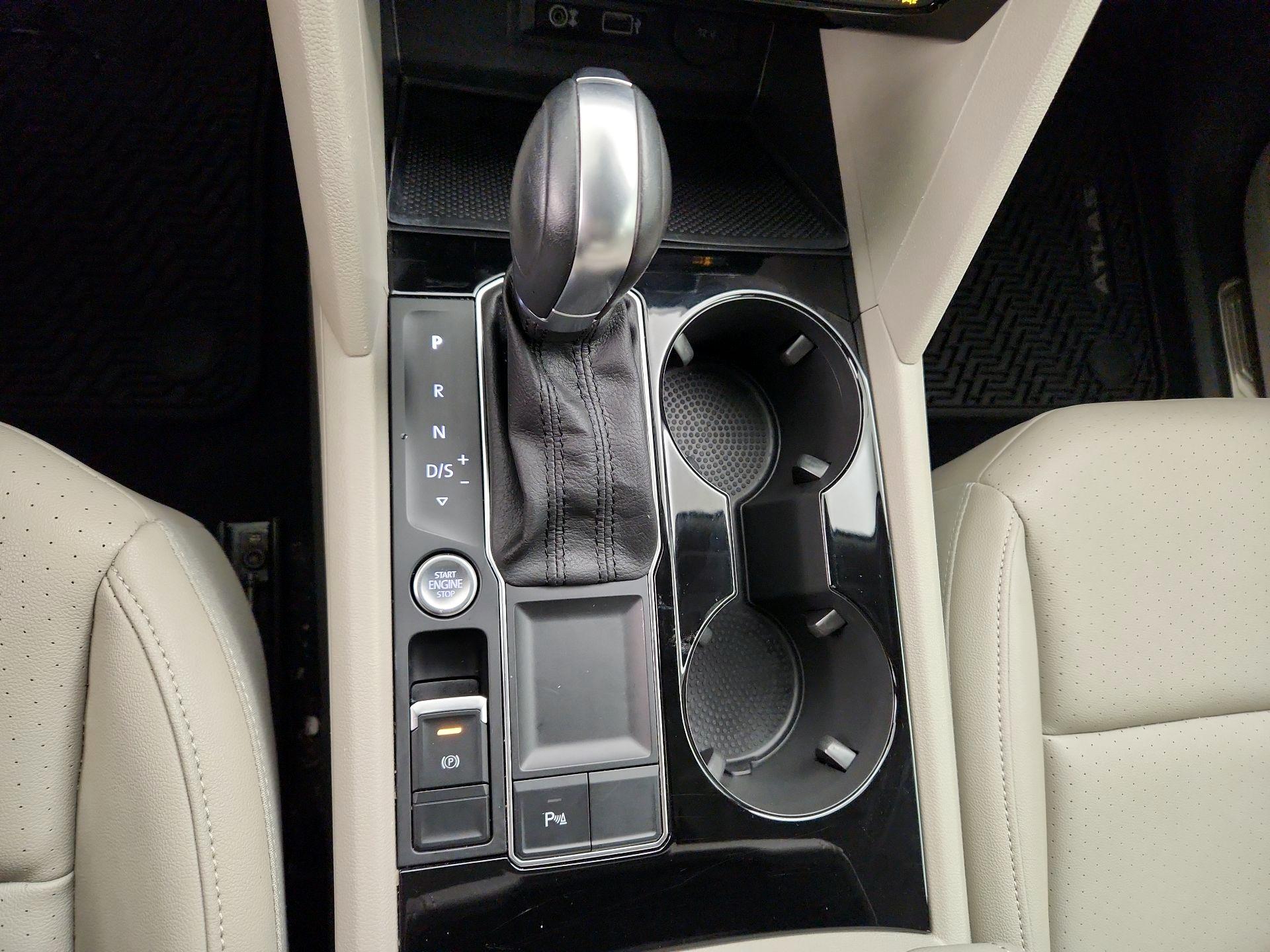 Thumbnail: 2019 Volkswagen Atlas - 18