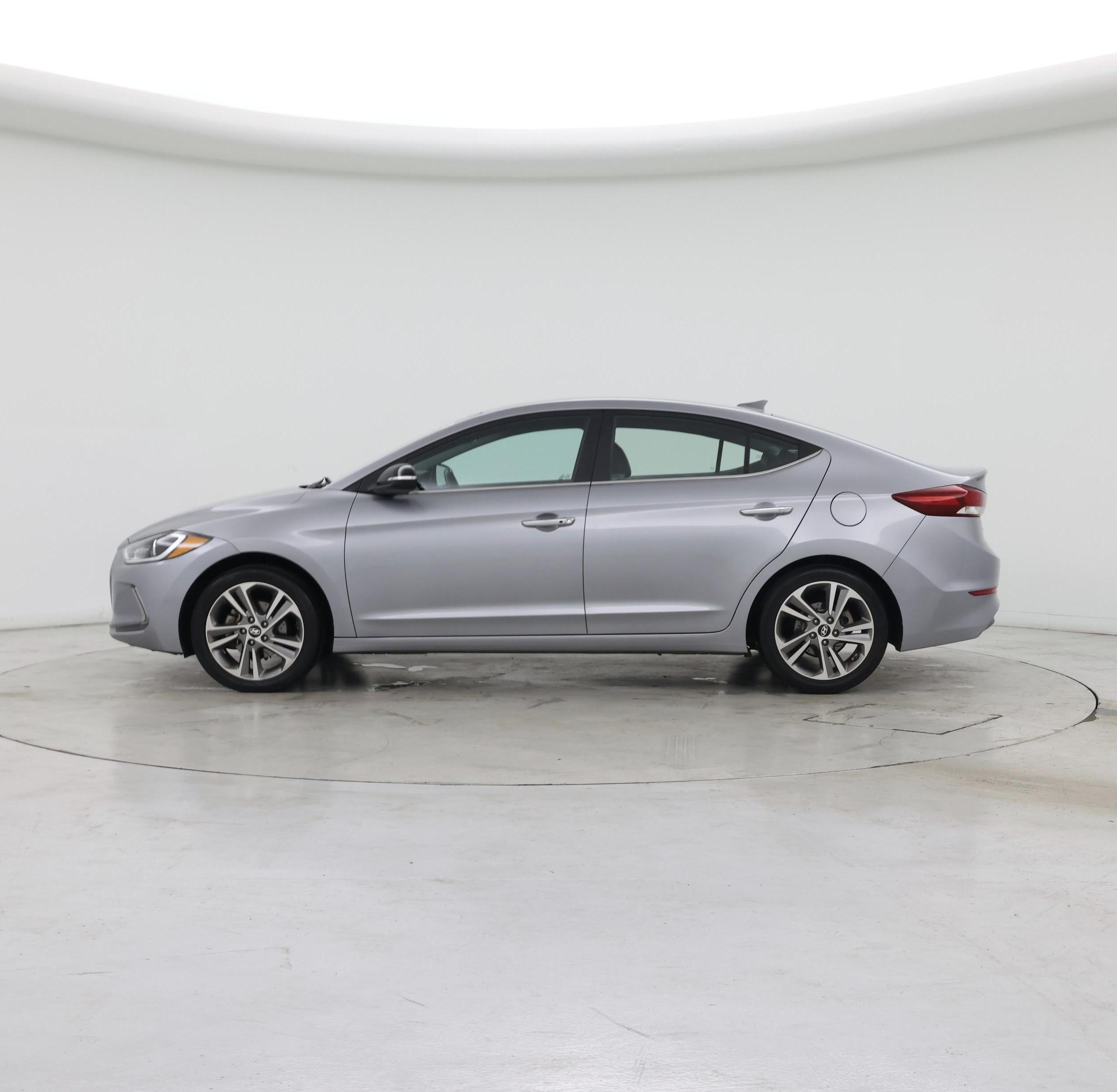 Thumbnail: 2017 Hyundai Elantra - 3