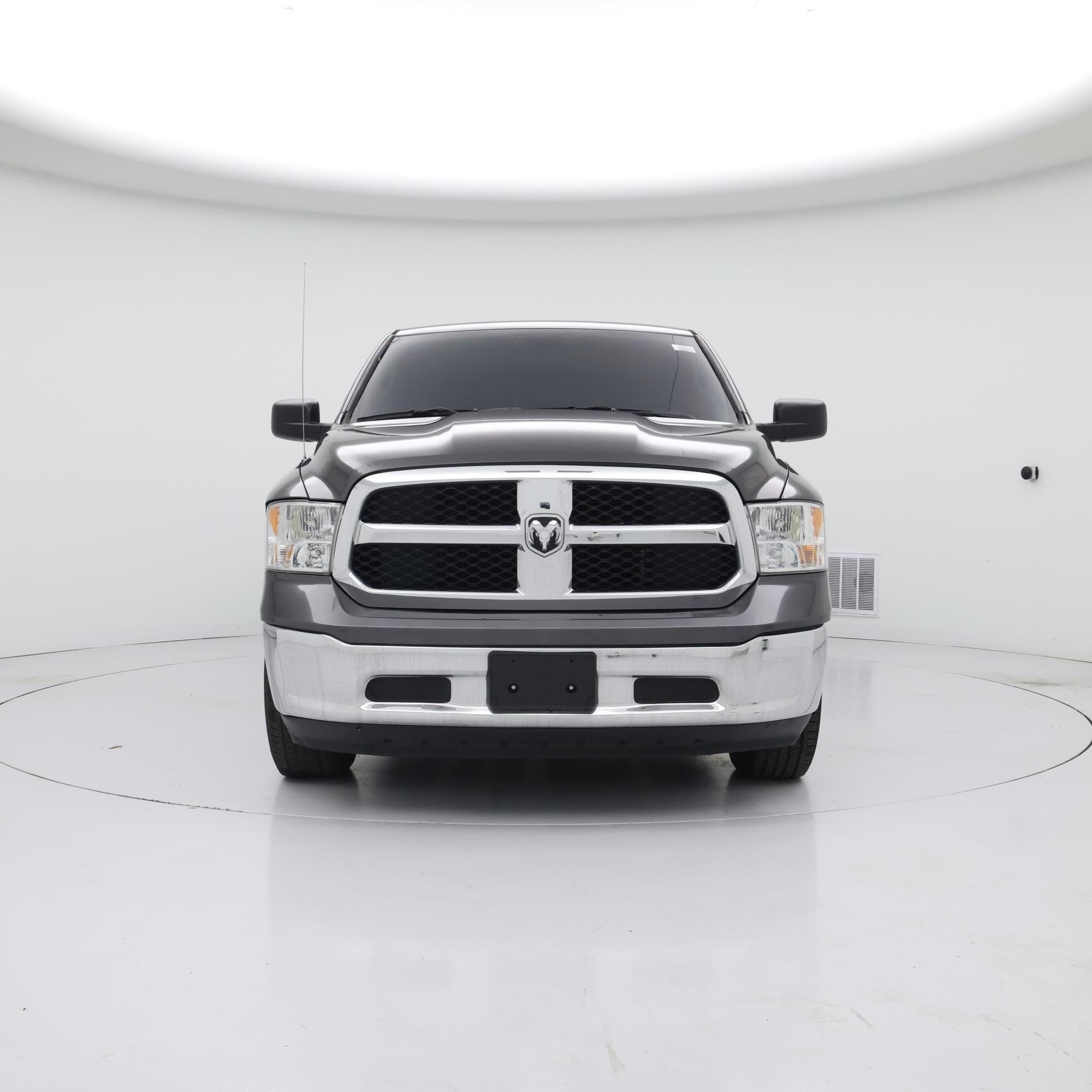 Thumbnail: 2020 RAM 1500 Classic - 5