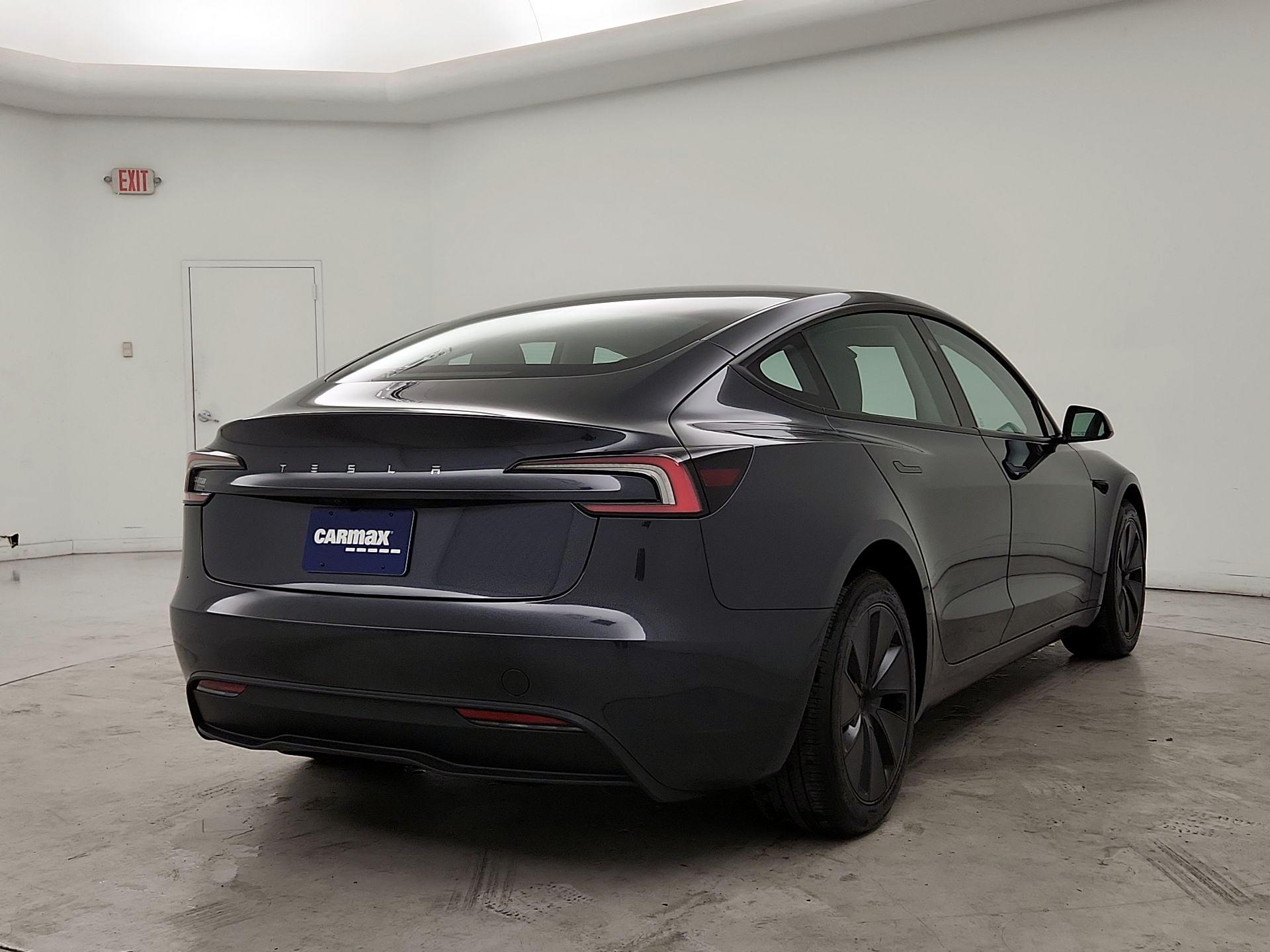 Thumbnail: 2025 Tesla Model 3 - 5