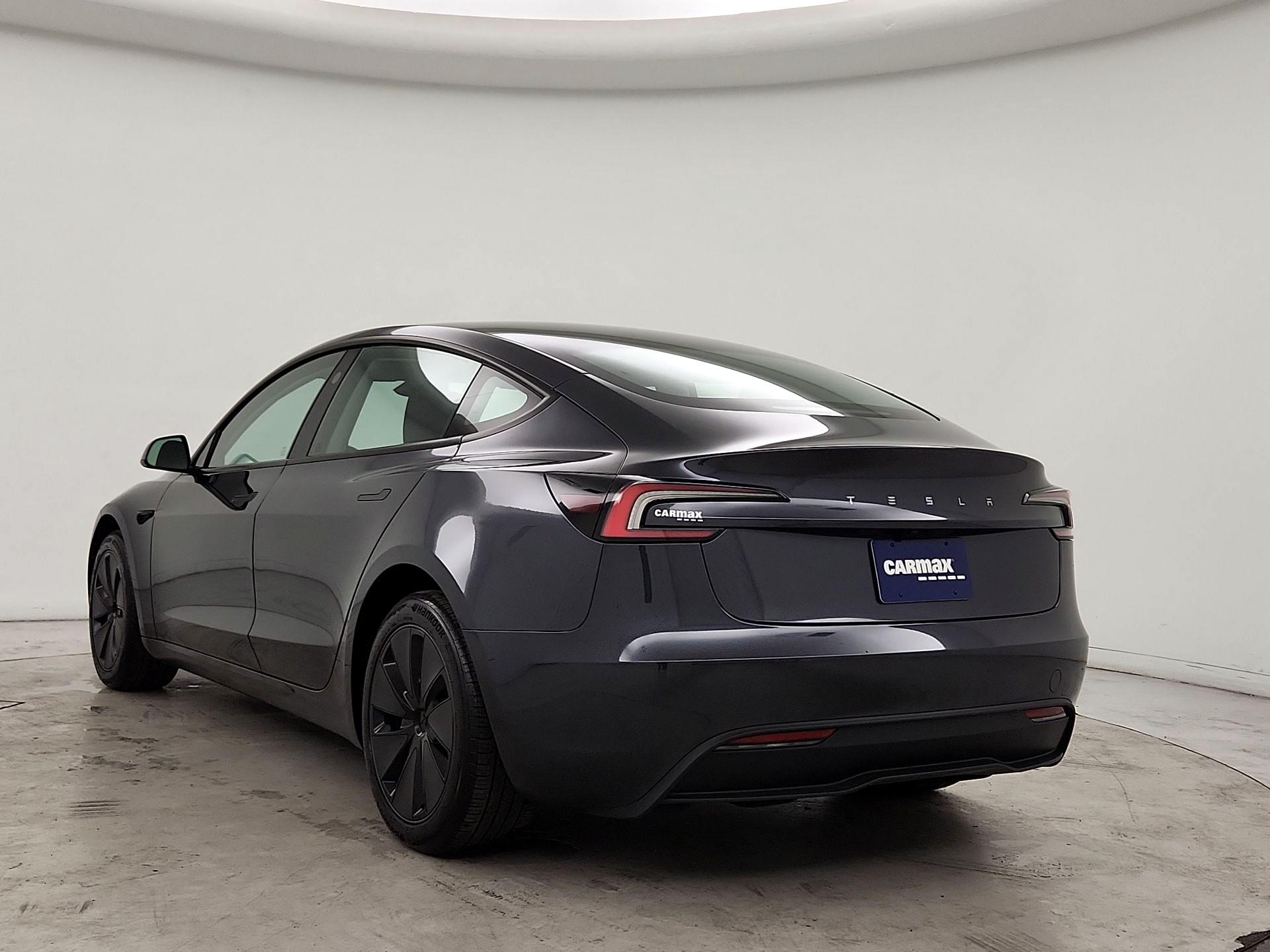 Thumbnail: 2025 Tesla Model 3 - 7