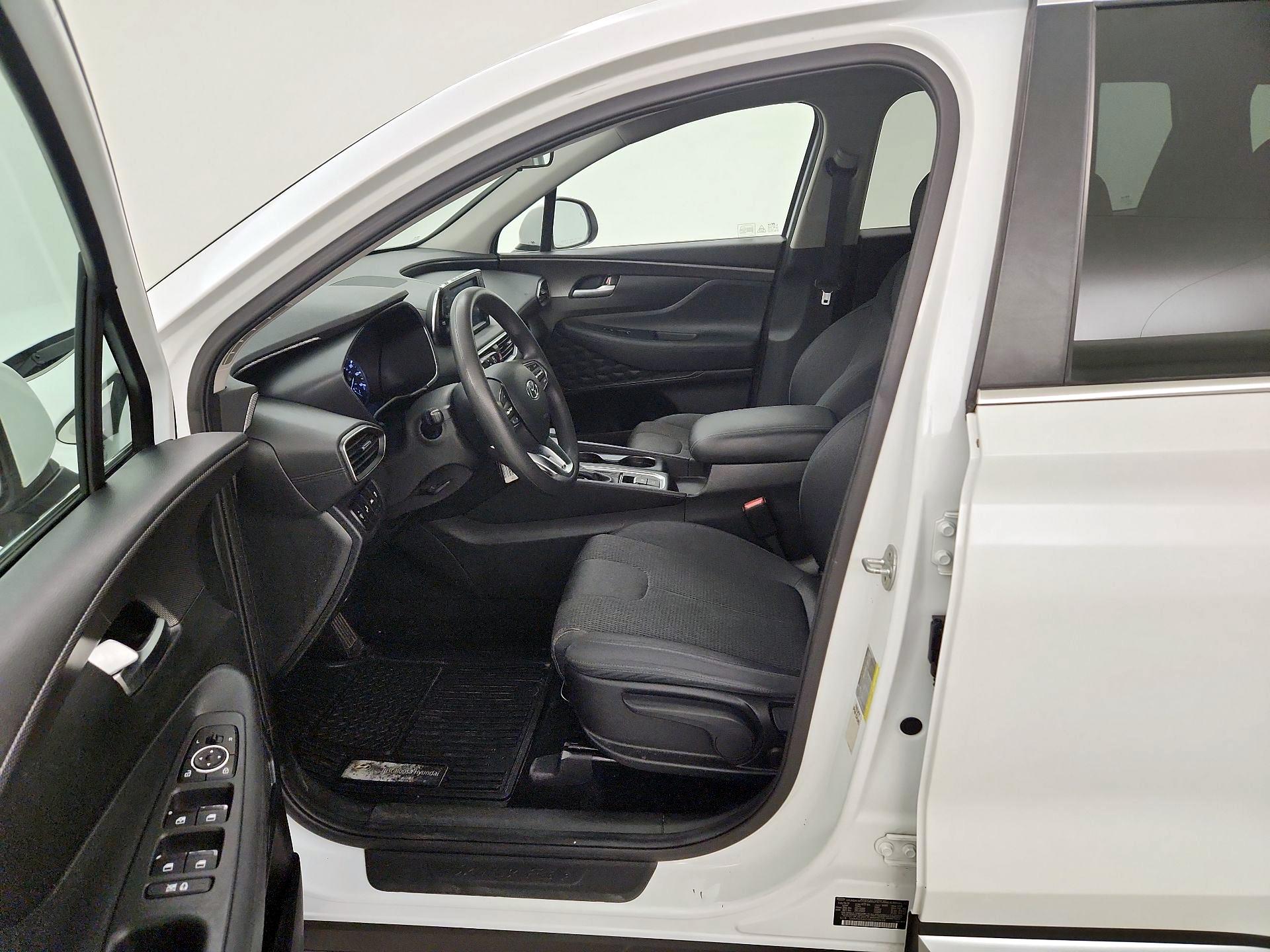 Thumbnail: 2019 Hyundai Santa Fe - 9