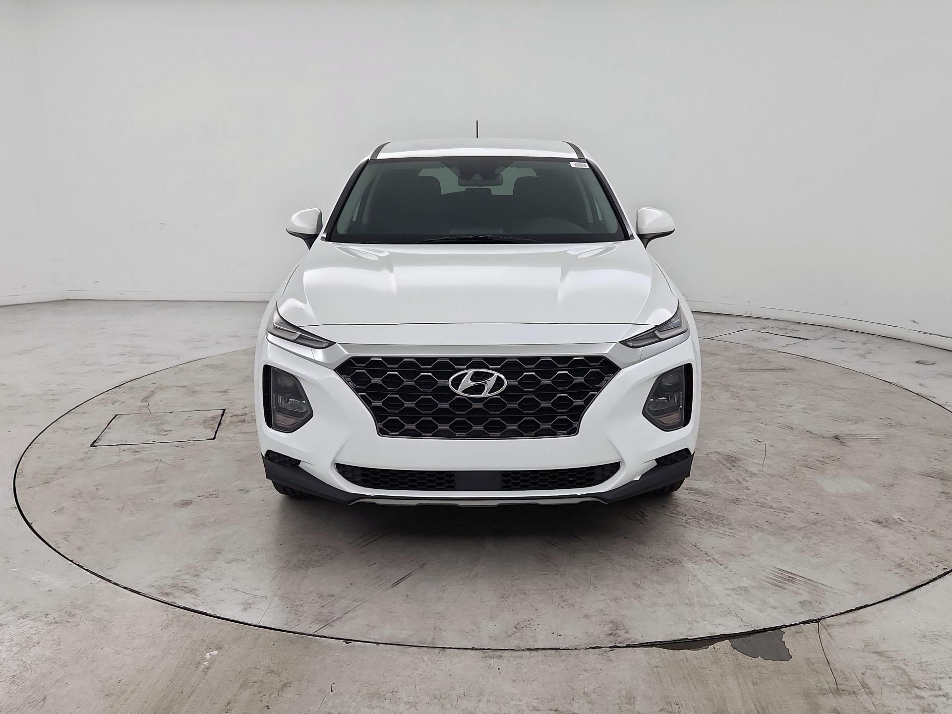Thumbnail: 2019 Hyundai Santa Fe - 2