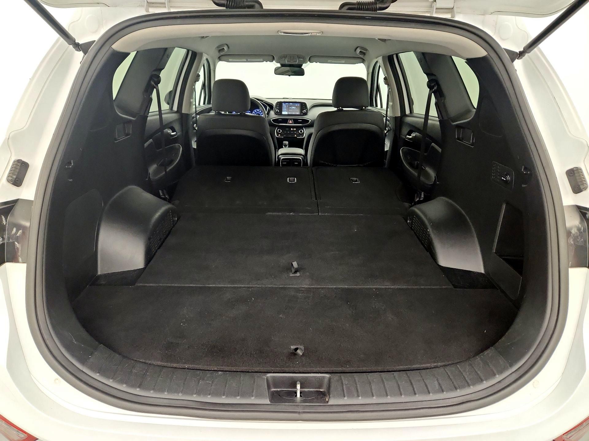 Thumbnail: 2019 Hyundai Santa Fe - 19