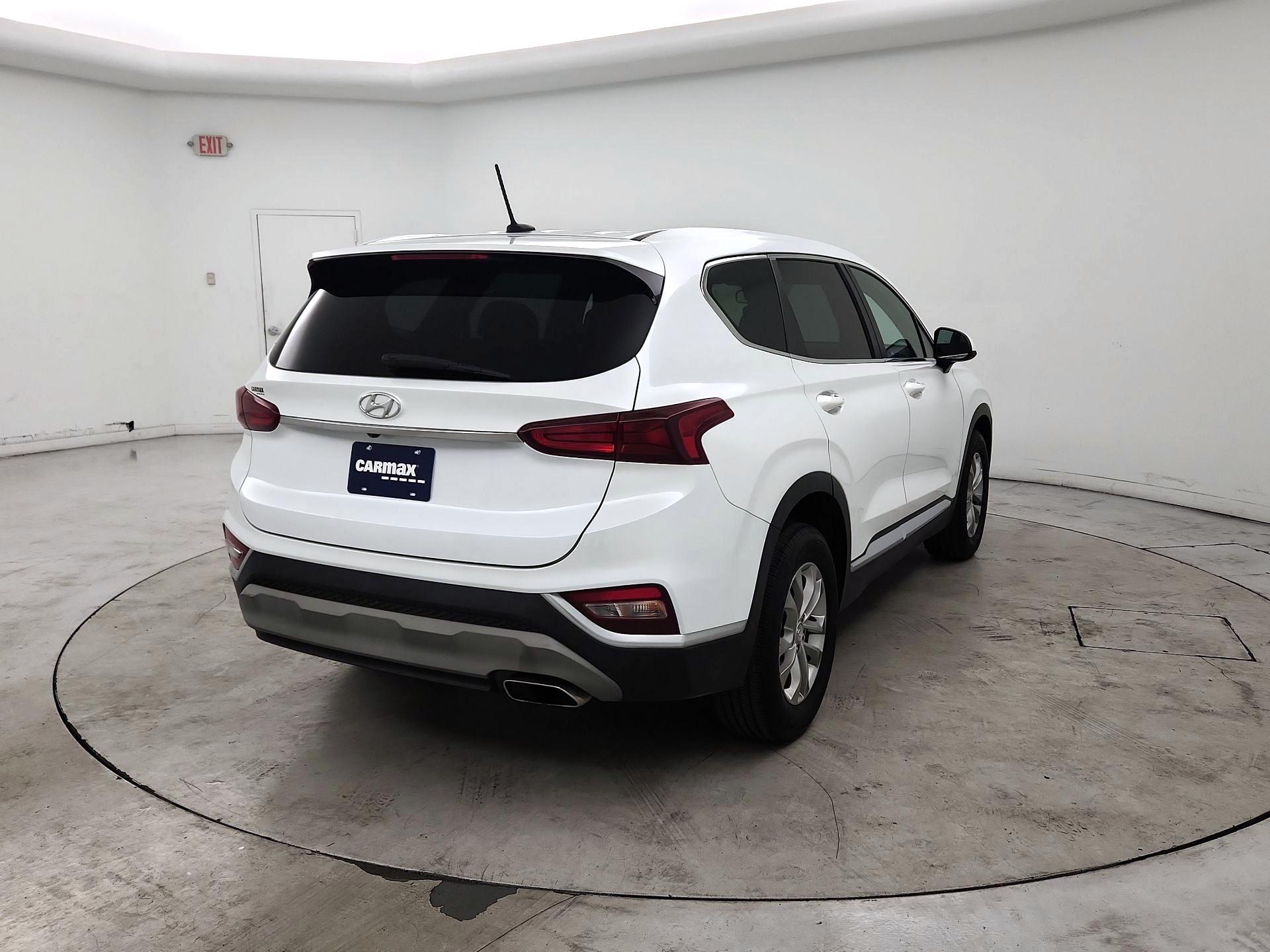 Thumbnail: 2019 Hyundai Santa Fe - 5