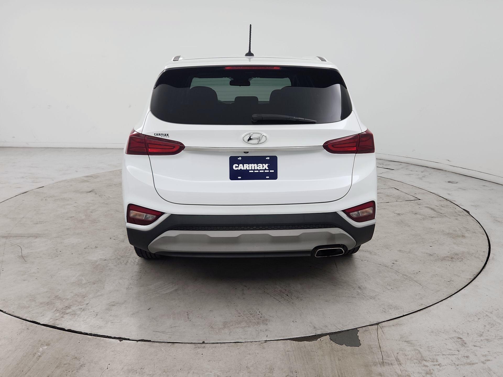 Thumbnail: 2019 Hyundai Santa Fe - 6