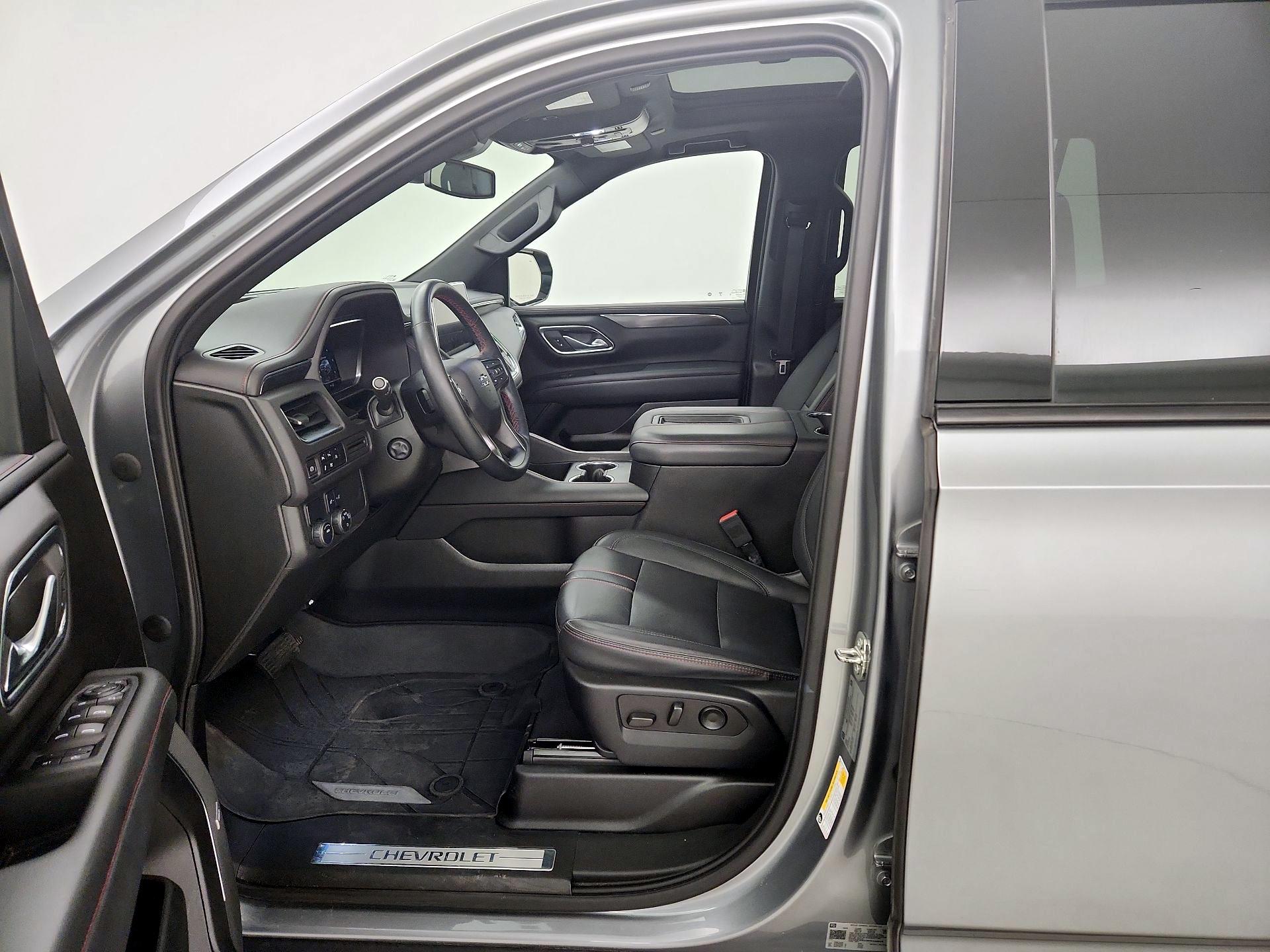 Thumbnail: 2023 Chevrolet Tahoe - 9