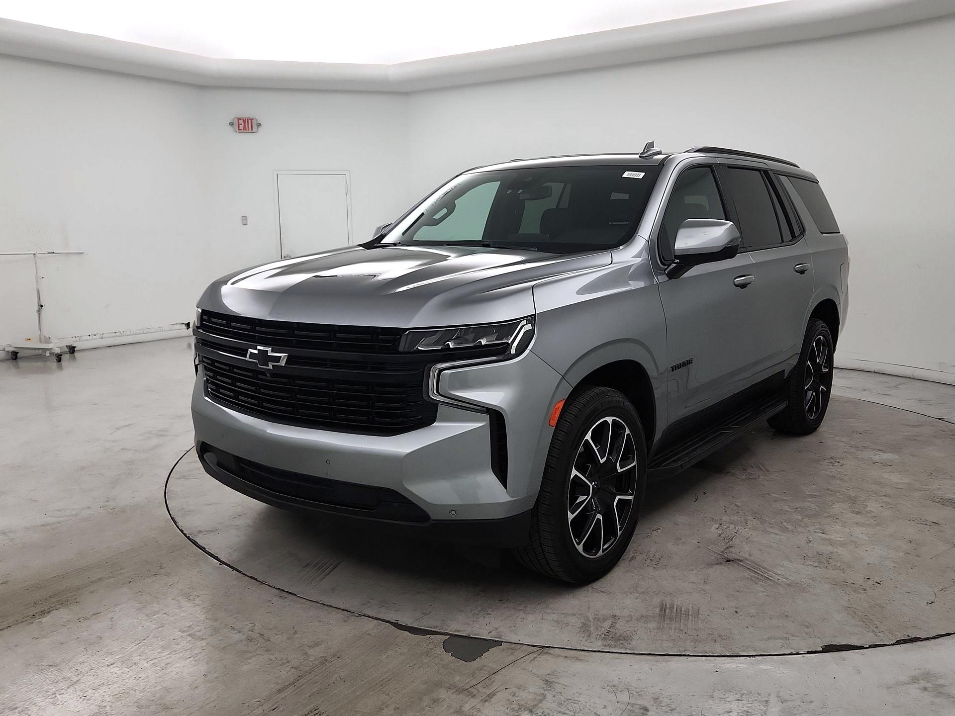 Thumbnail: 2023 Chevrolet Tahoe - 3