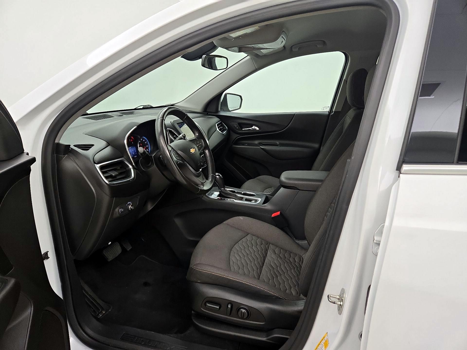 Thumbnail: 2019 Chevrolet Equinox - 11