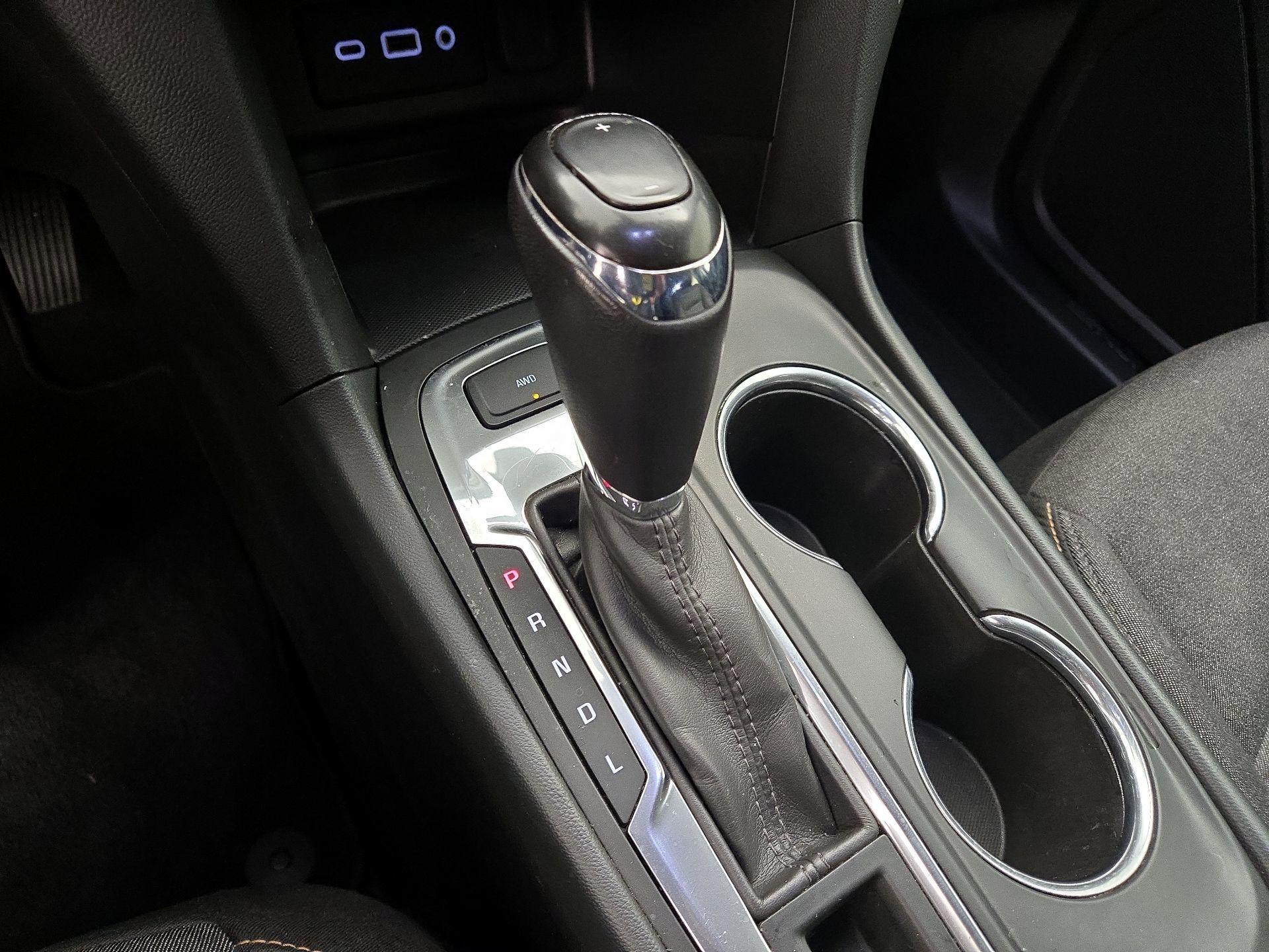 Thumbnail: 2019 Chevrolet Equinox - 17