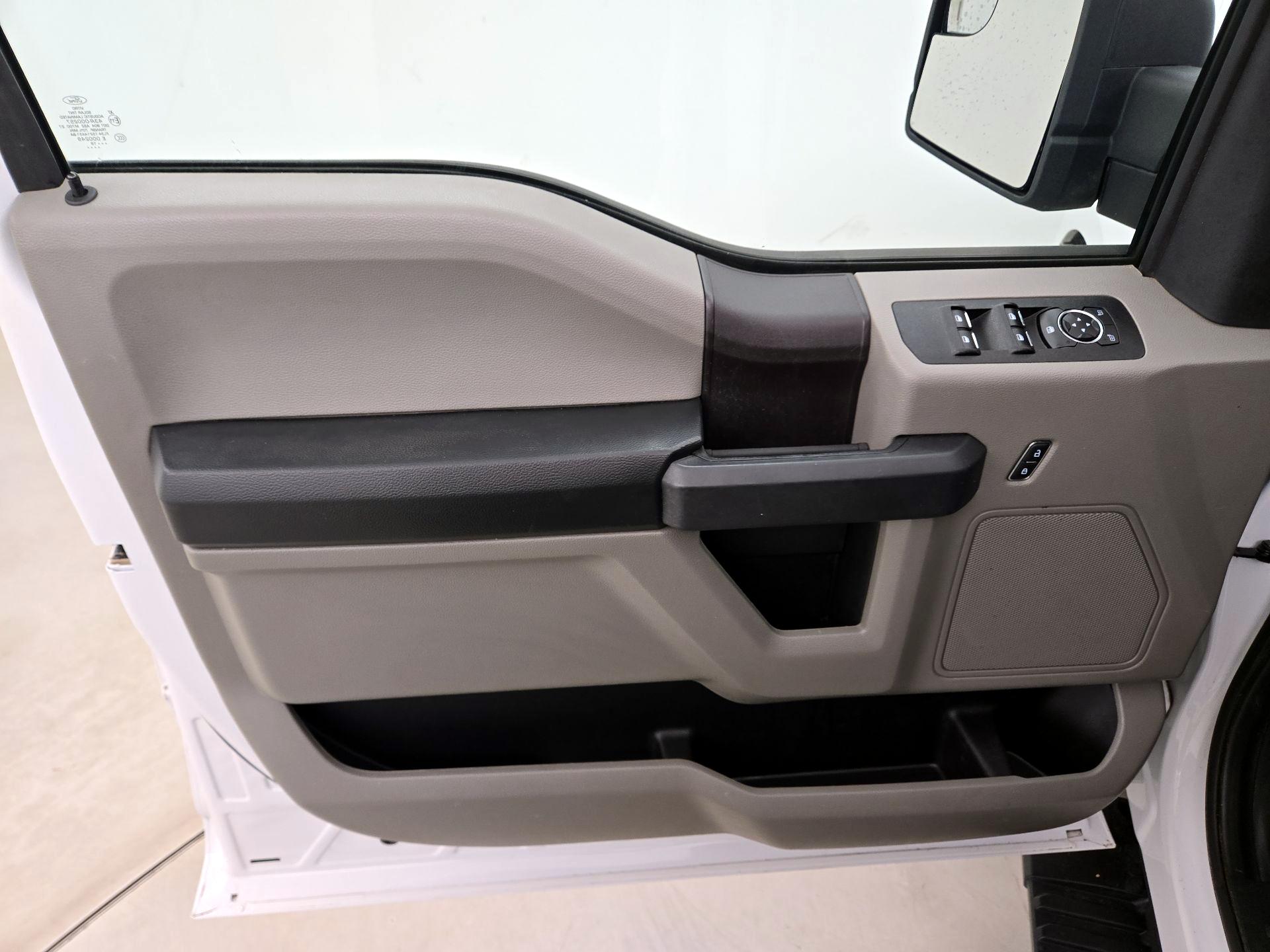 Thumbnail: 2019 Ford F-150 - 12