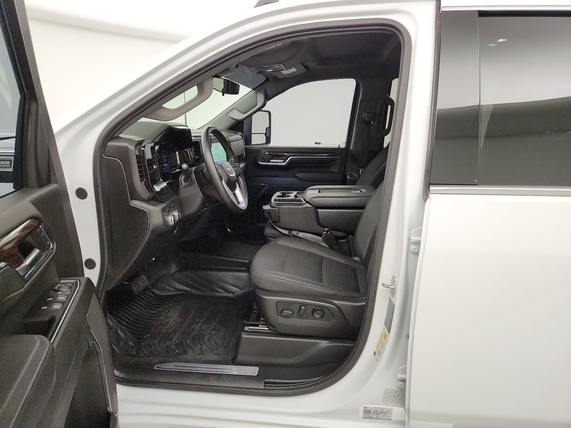 Thumbnail: 2024 GMC Sierra 2500 - 9