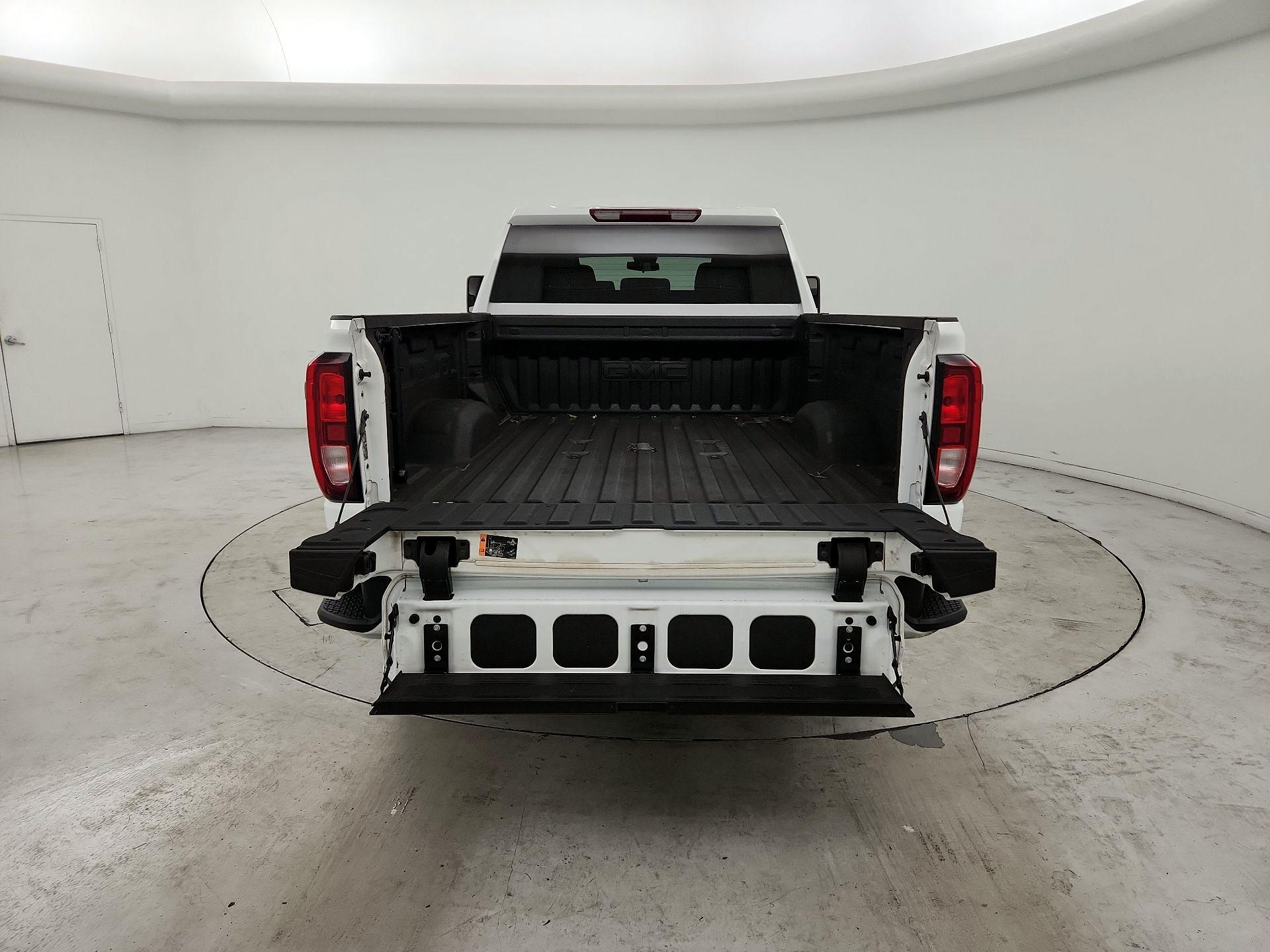 Thumbnail: 2024 GMC Sierra 2500 - 20