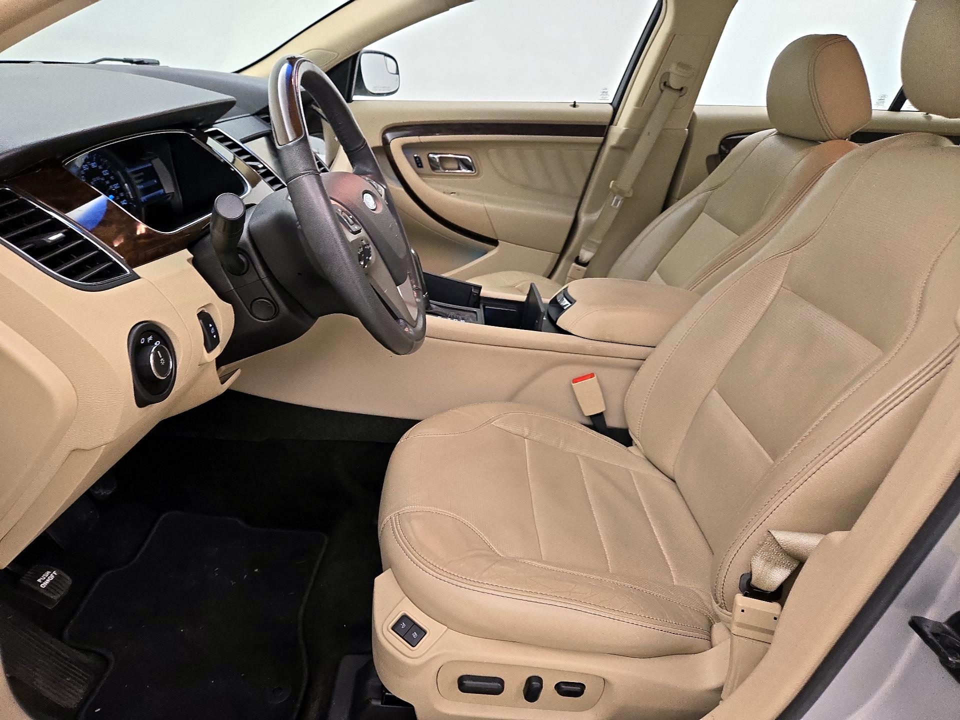 Thumbnail: 2014 Ford Taurus - 11