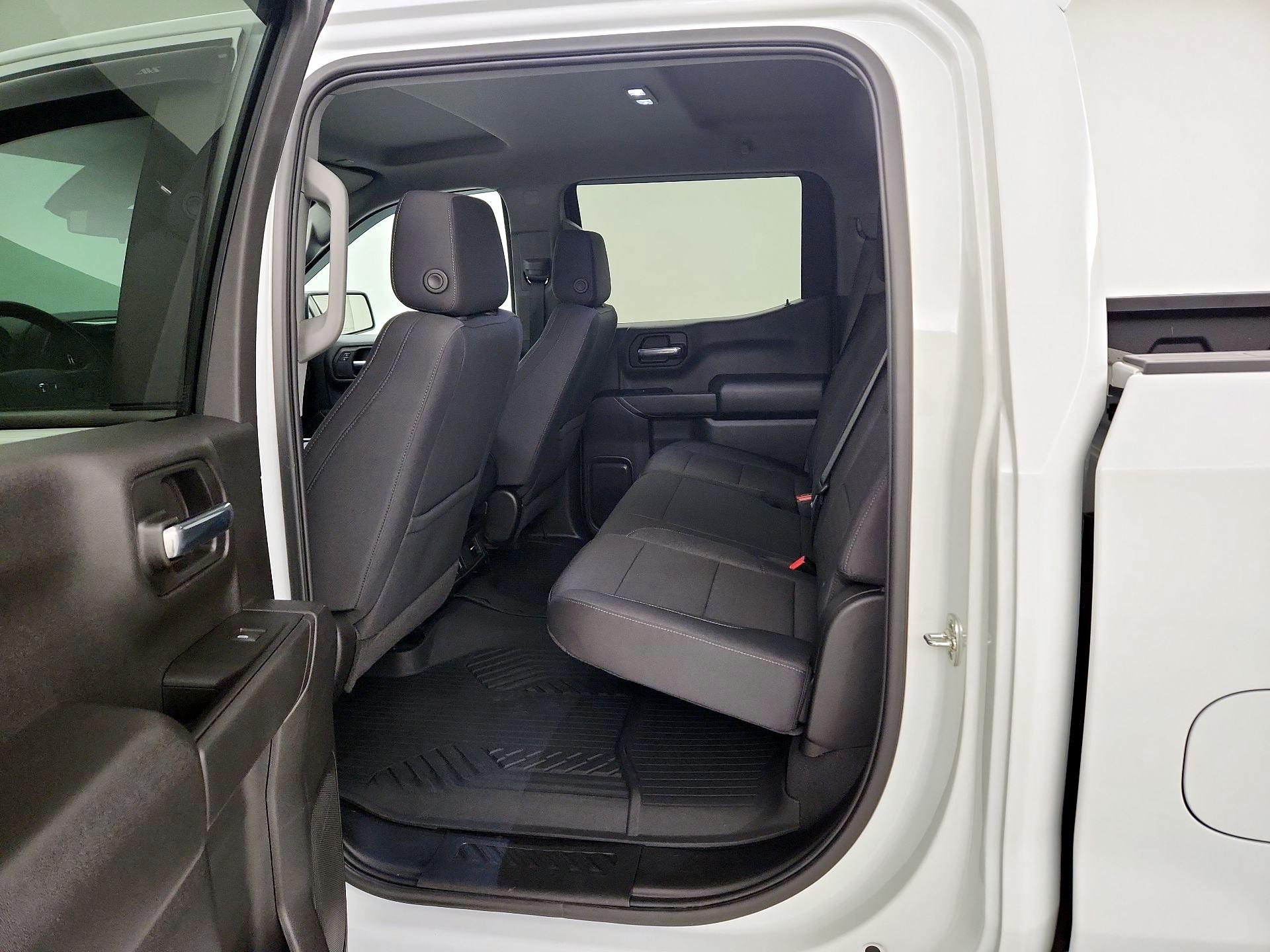 Thumbnail: 2025 Chevrolet Silverado 1500 - 17