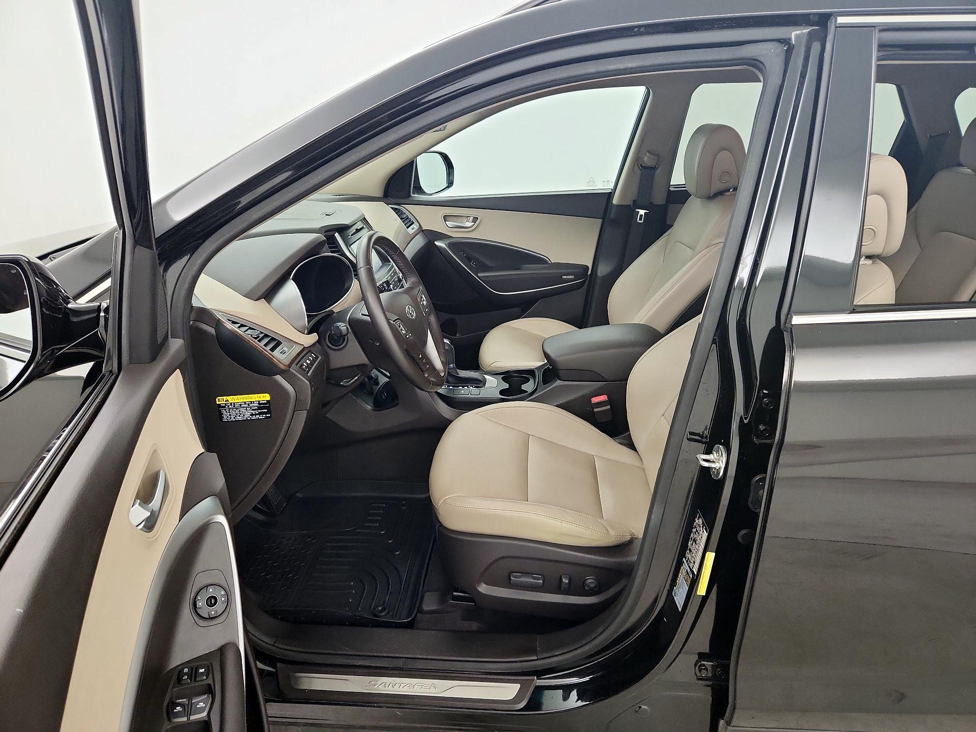 Thumbnail: 2019 Hyundai Santa Fe - 11