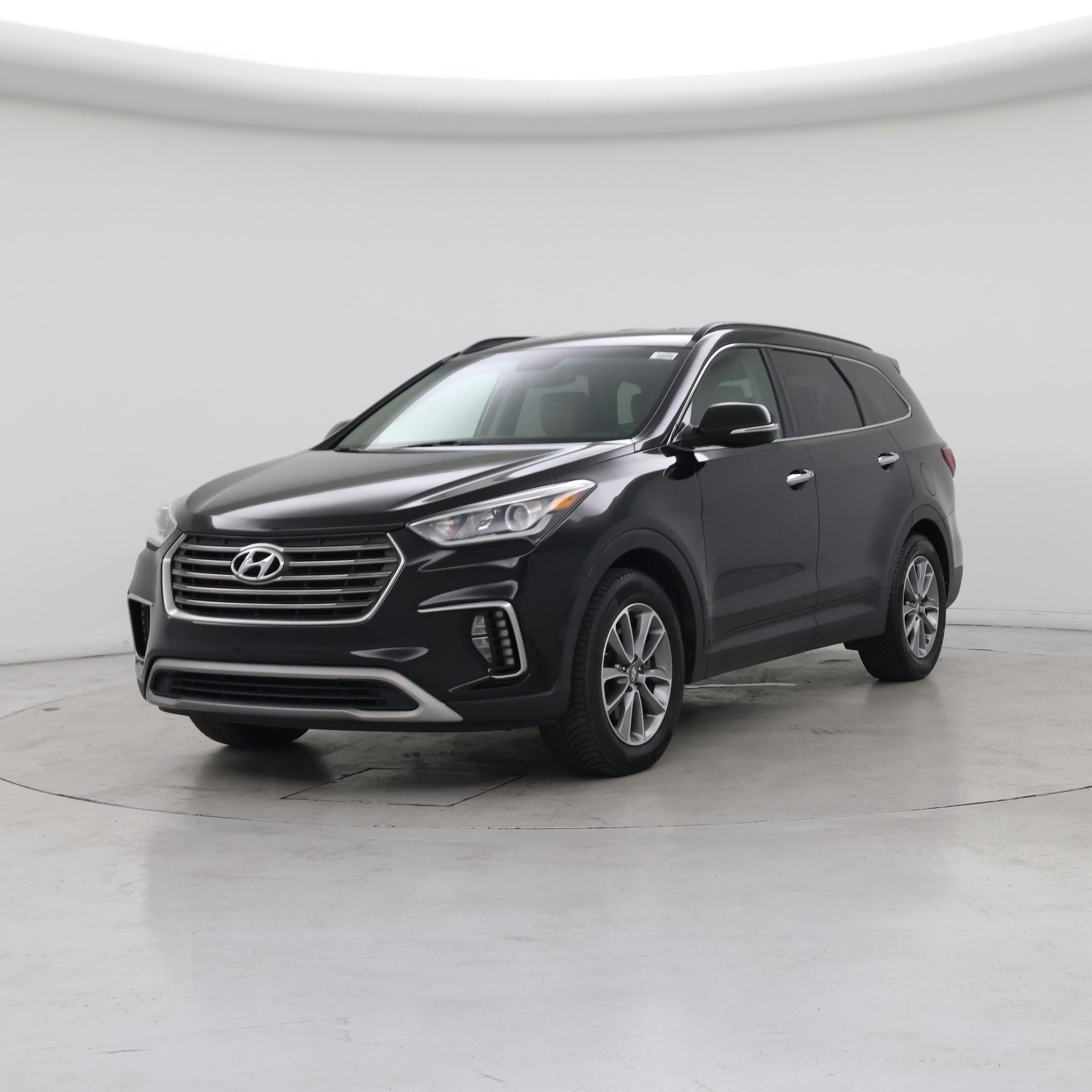 Thumbnail: 2019 Hyundai Santa Fe - 4