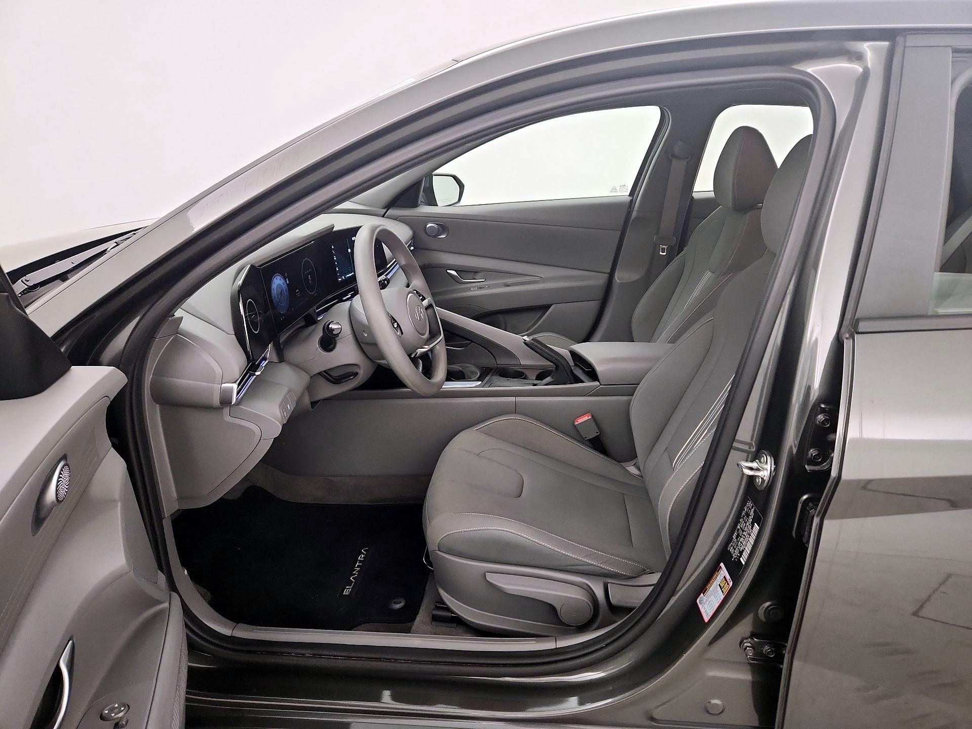 Thumbnail: 2024 Hyundai Elantra - 11