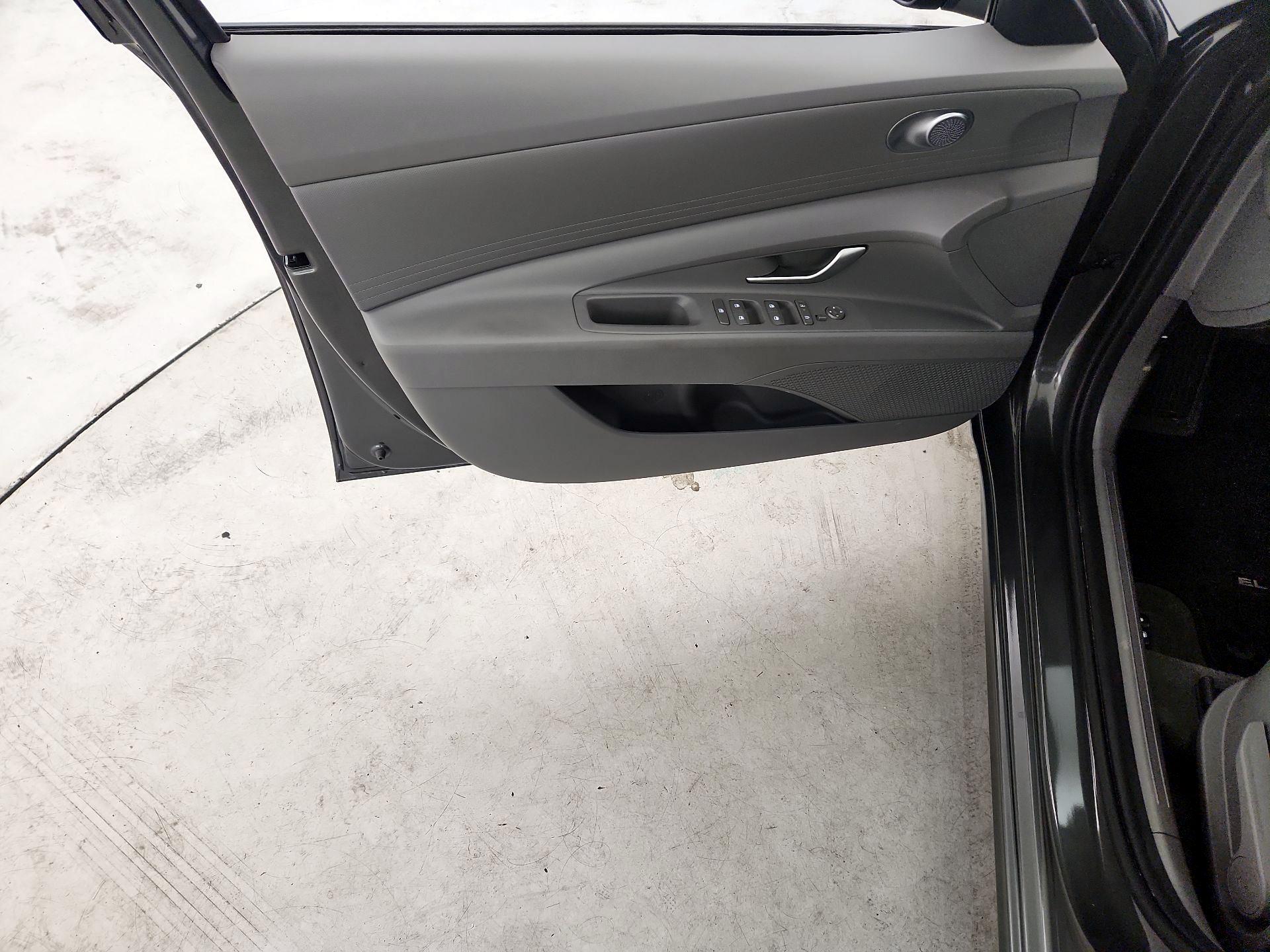 Thumbnail: 2024 Hyundai Elantra - 12