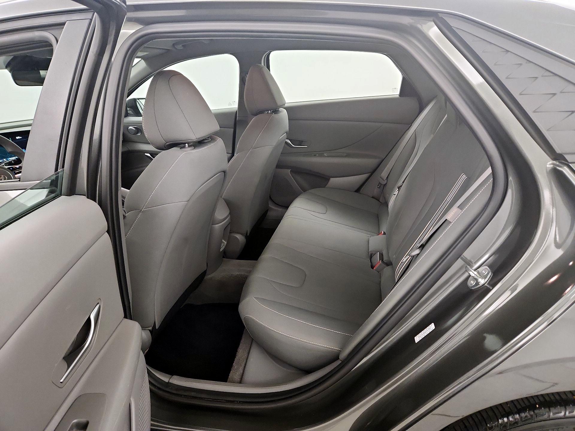 Thumbnail: 2024 Hyundai Elantra - 20