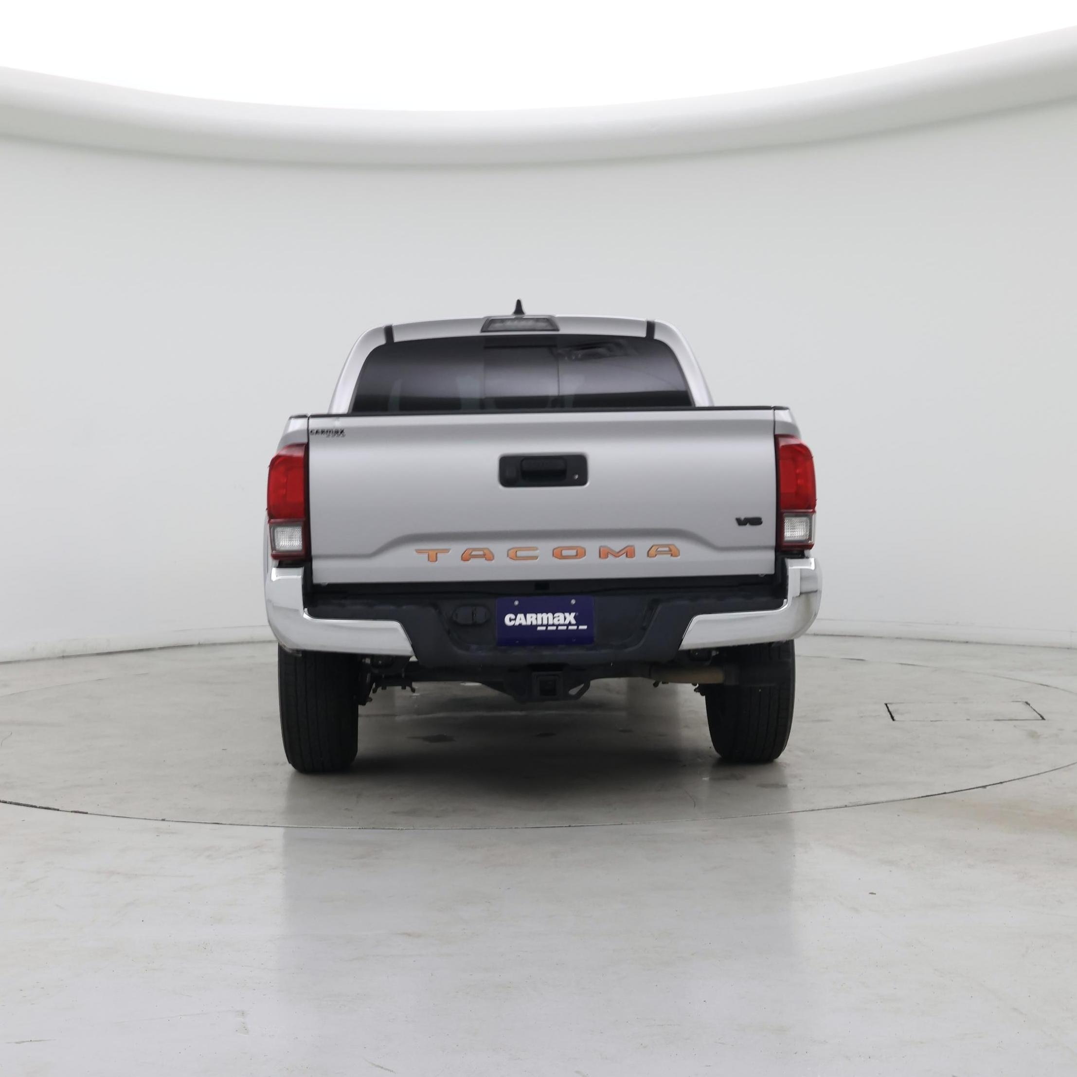 Thumbnail: 2021 Toyota Tacoma - 6