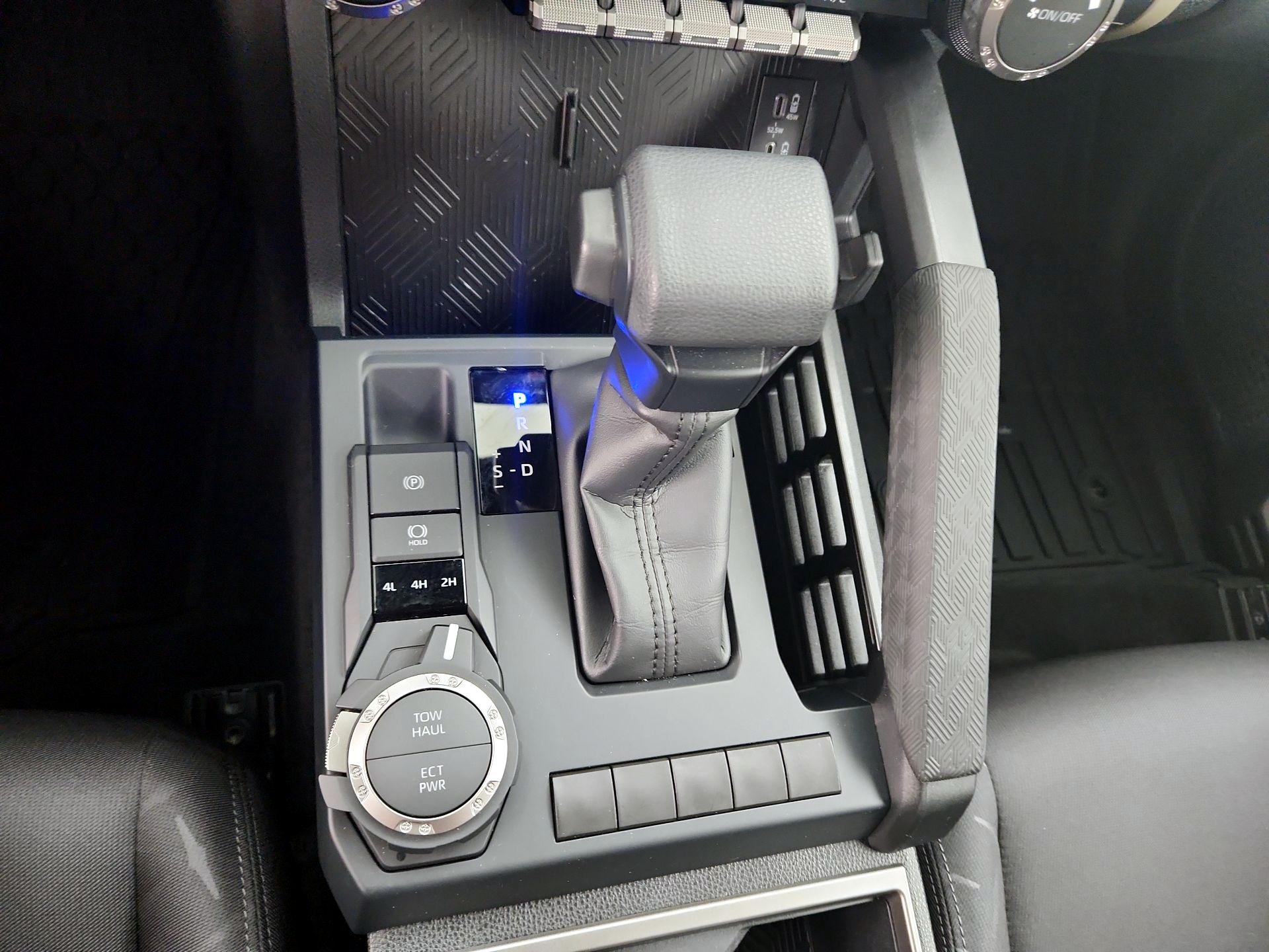 Thumbnail: 2025 Toyota Tacoma - 17