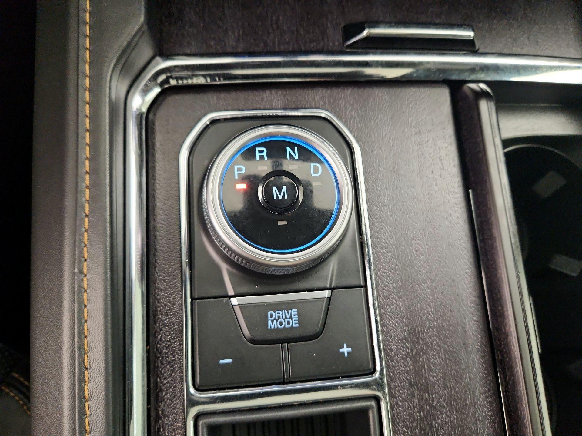 Thumbnail: 2023 Ford Expedition - 18