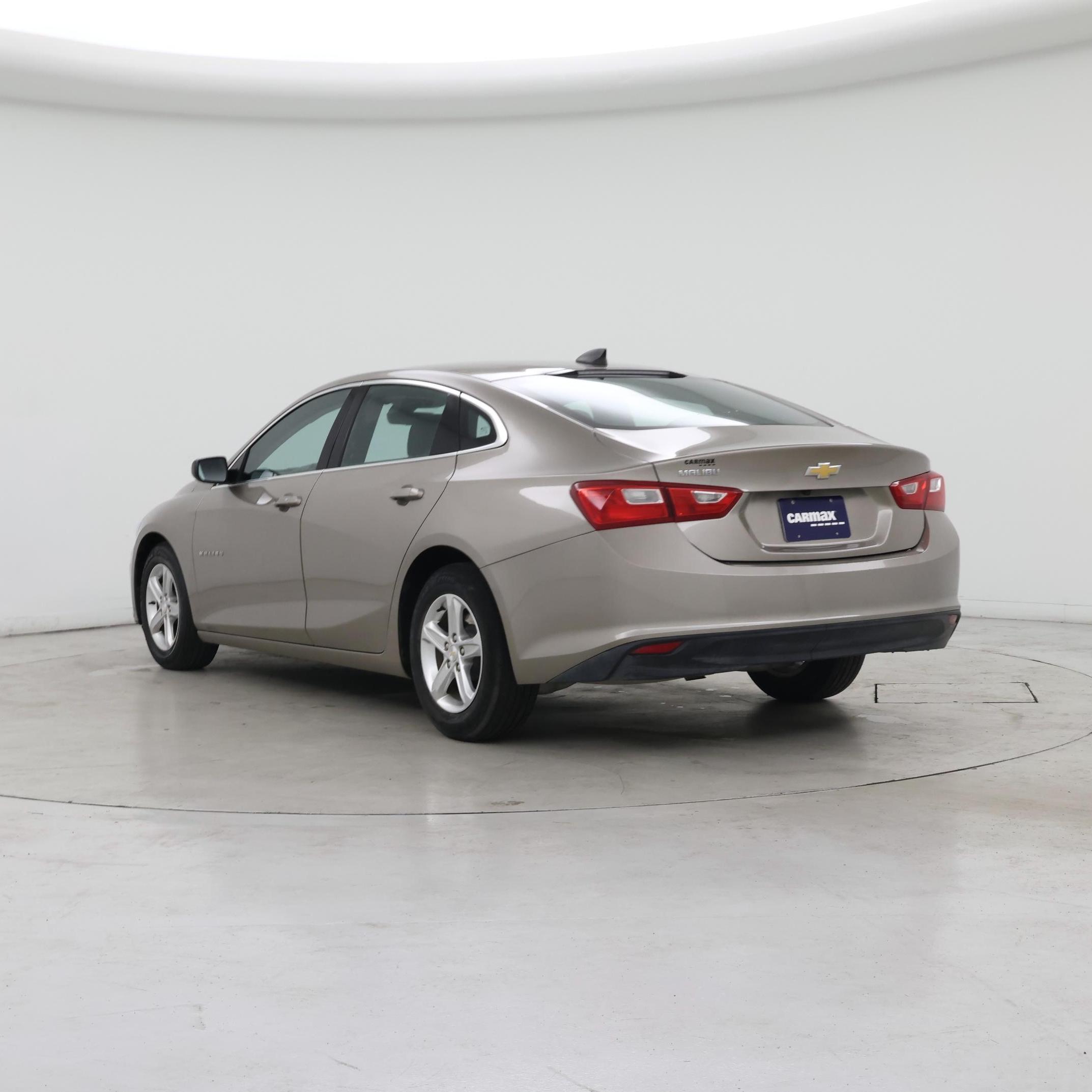 Thumbnail: 2022 Chevrolet Malibu - 2