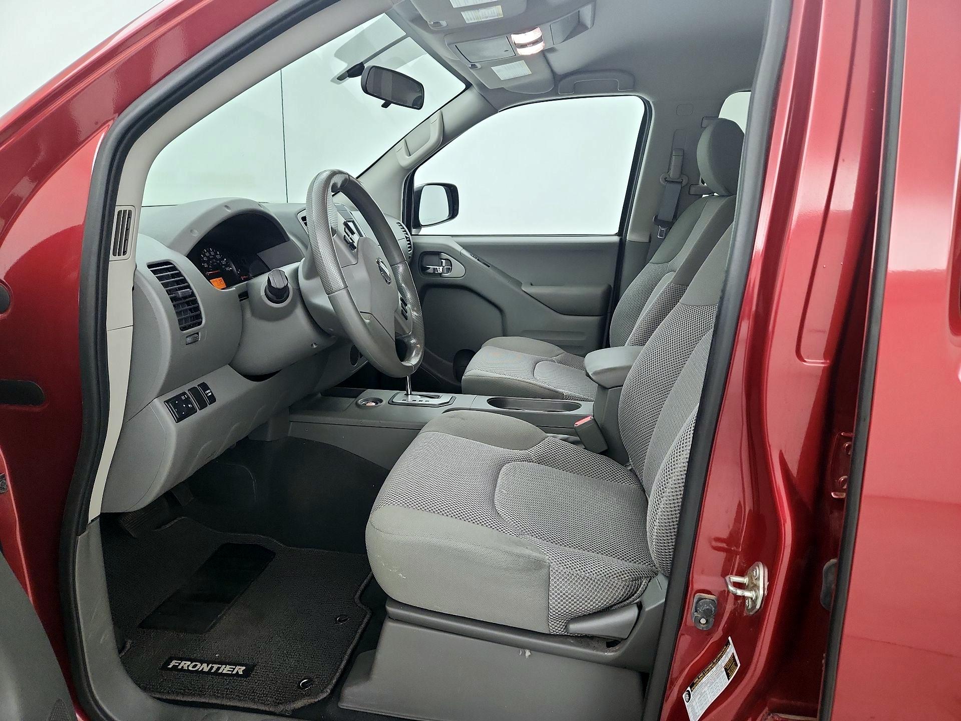 Thumbnail: 2020 Nissan Frontier - 11