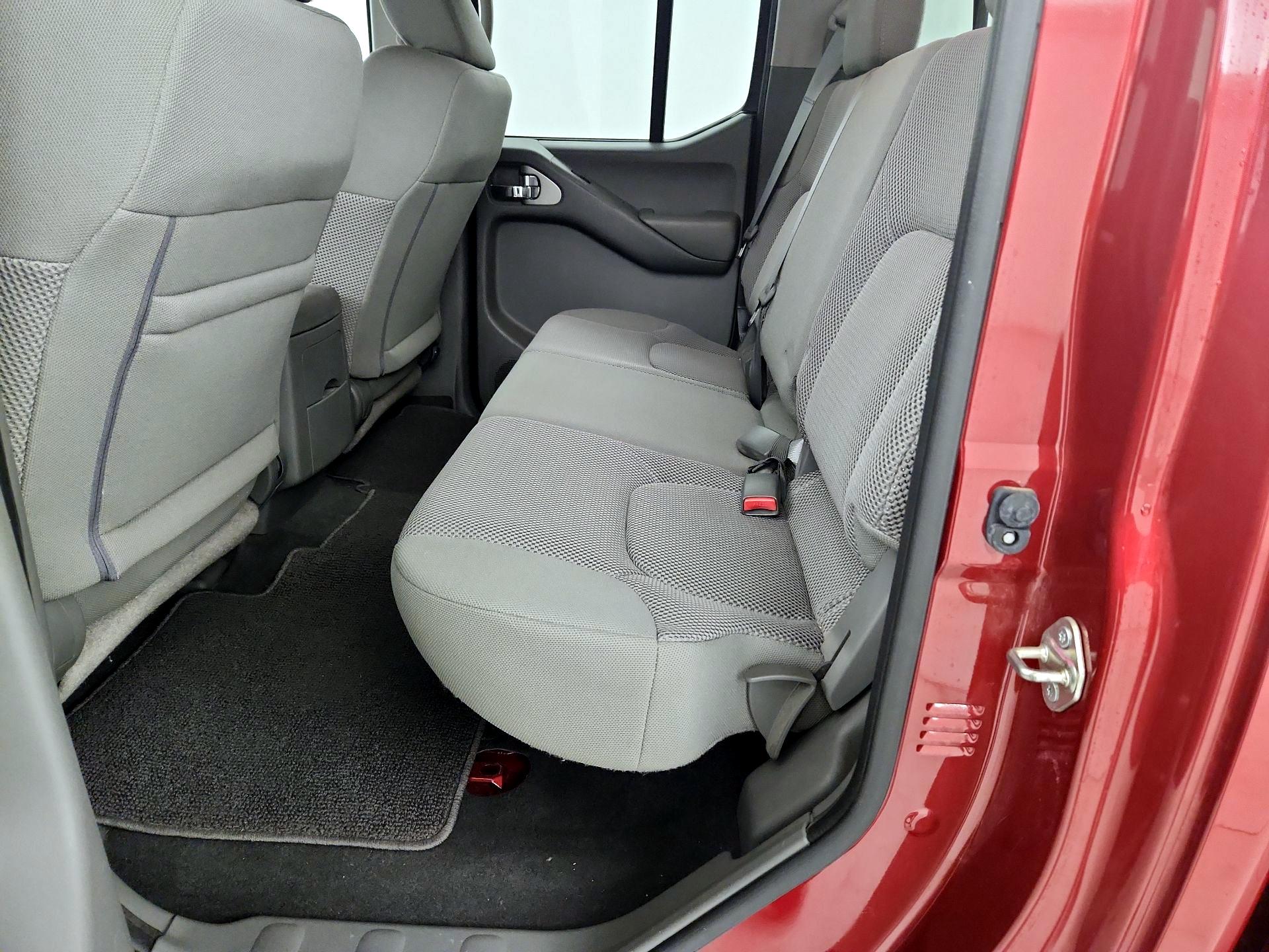 Thumbnail: 2020 Nissan Frontier - 19