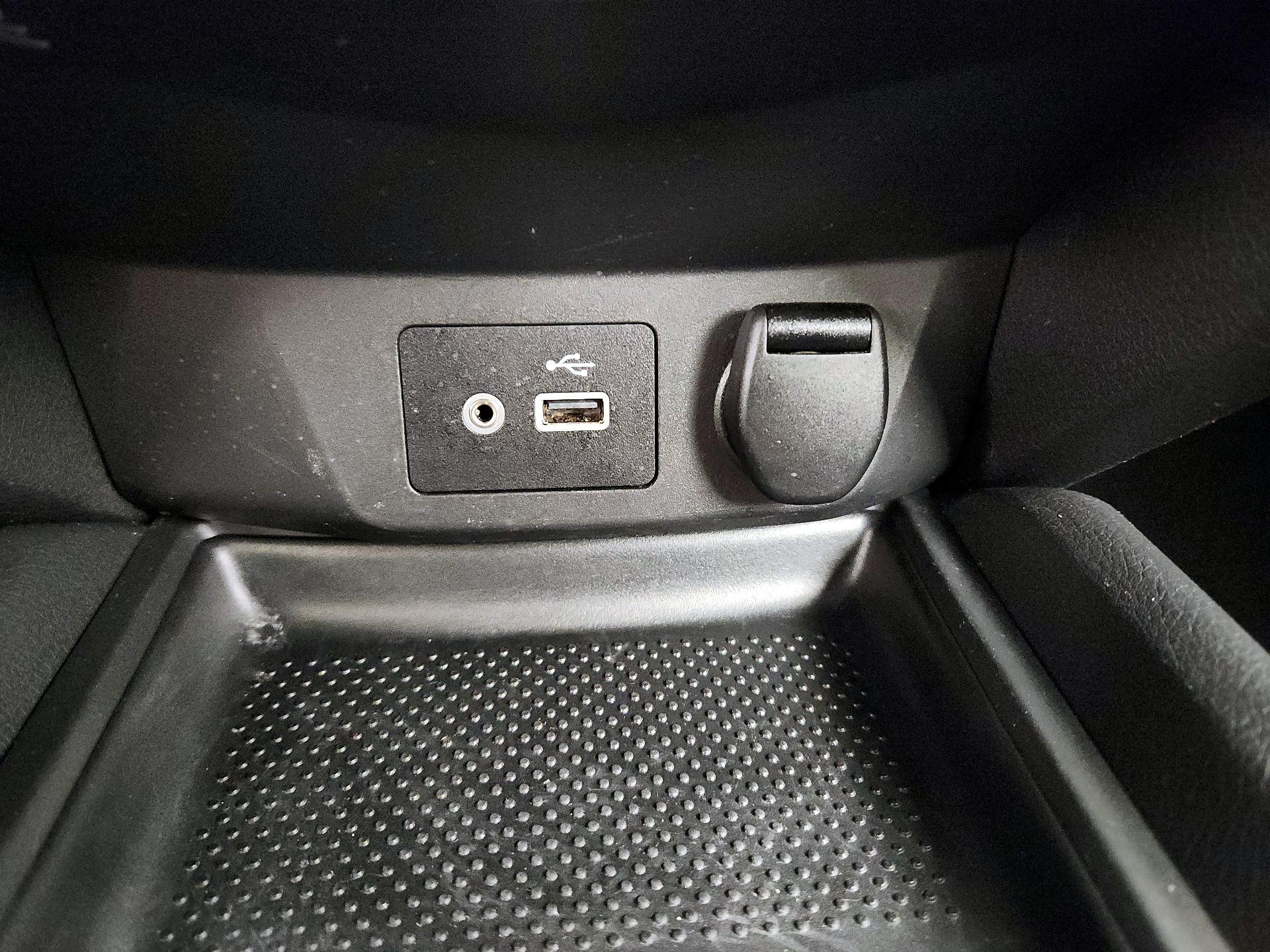 Thumbnail: 2019 Nissan Rogue - 18