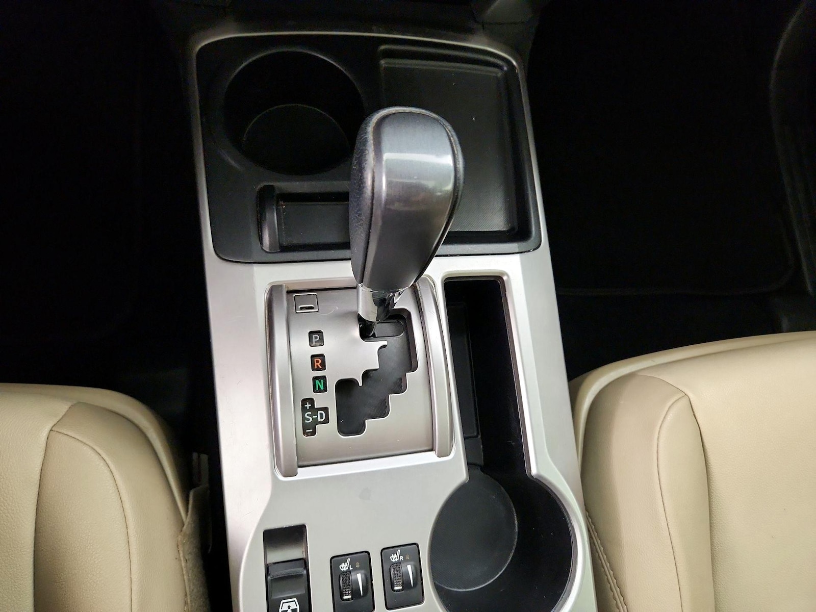 2019 Toyota 4Runner SR5 Premium - Photo 19