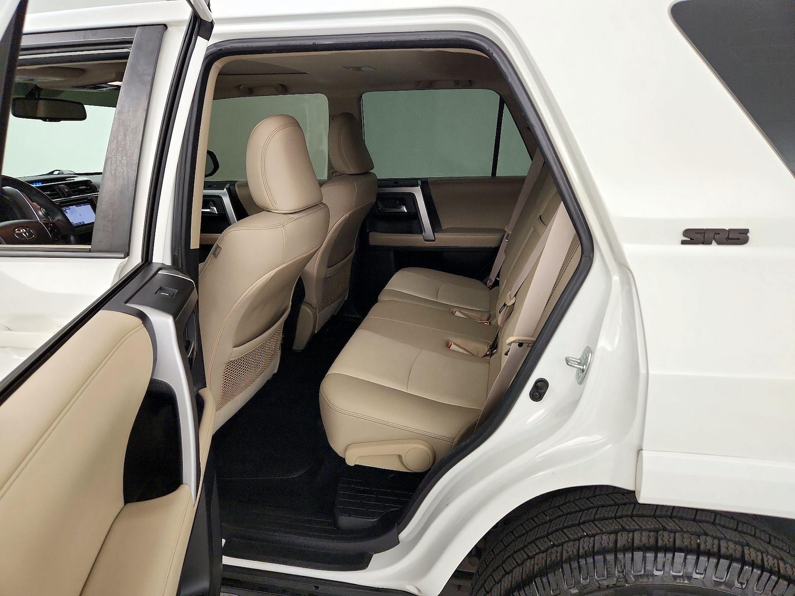 2019 Toyota 4Runner SR5 Premium - Photo 22