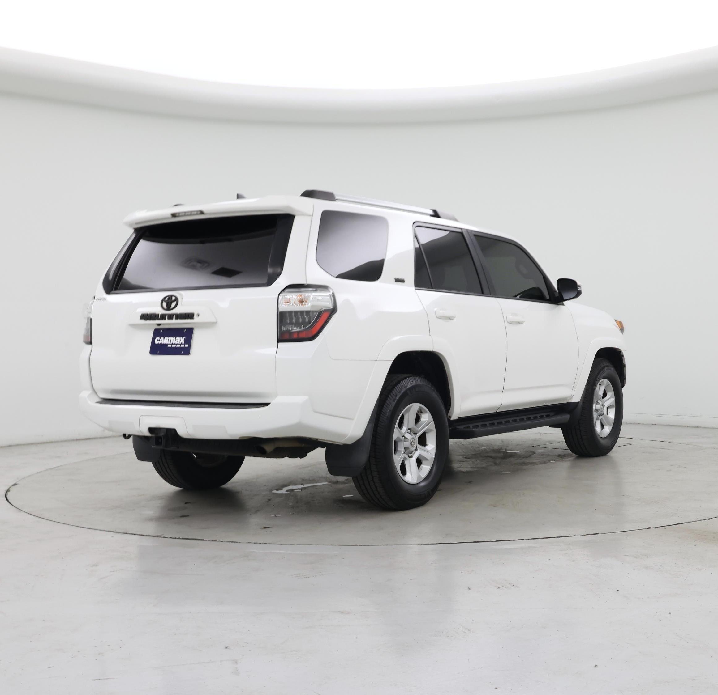 Thumbnail: 2019 Toyota 4Runner - 8