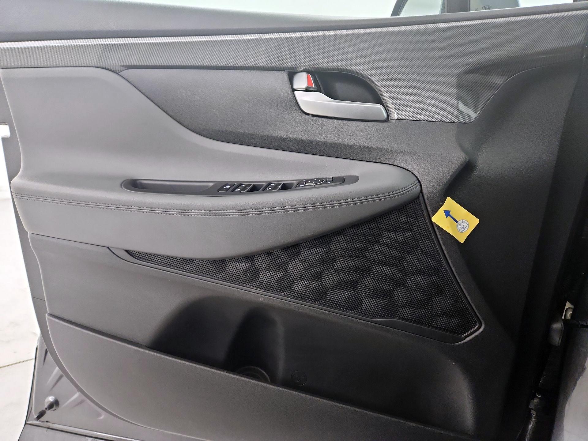 Thumbnail: 2023 Hyundai Santa Fe - 12