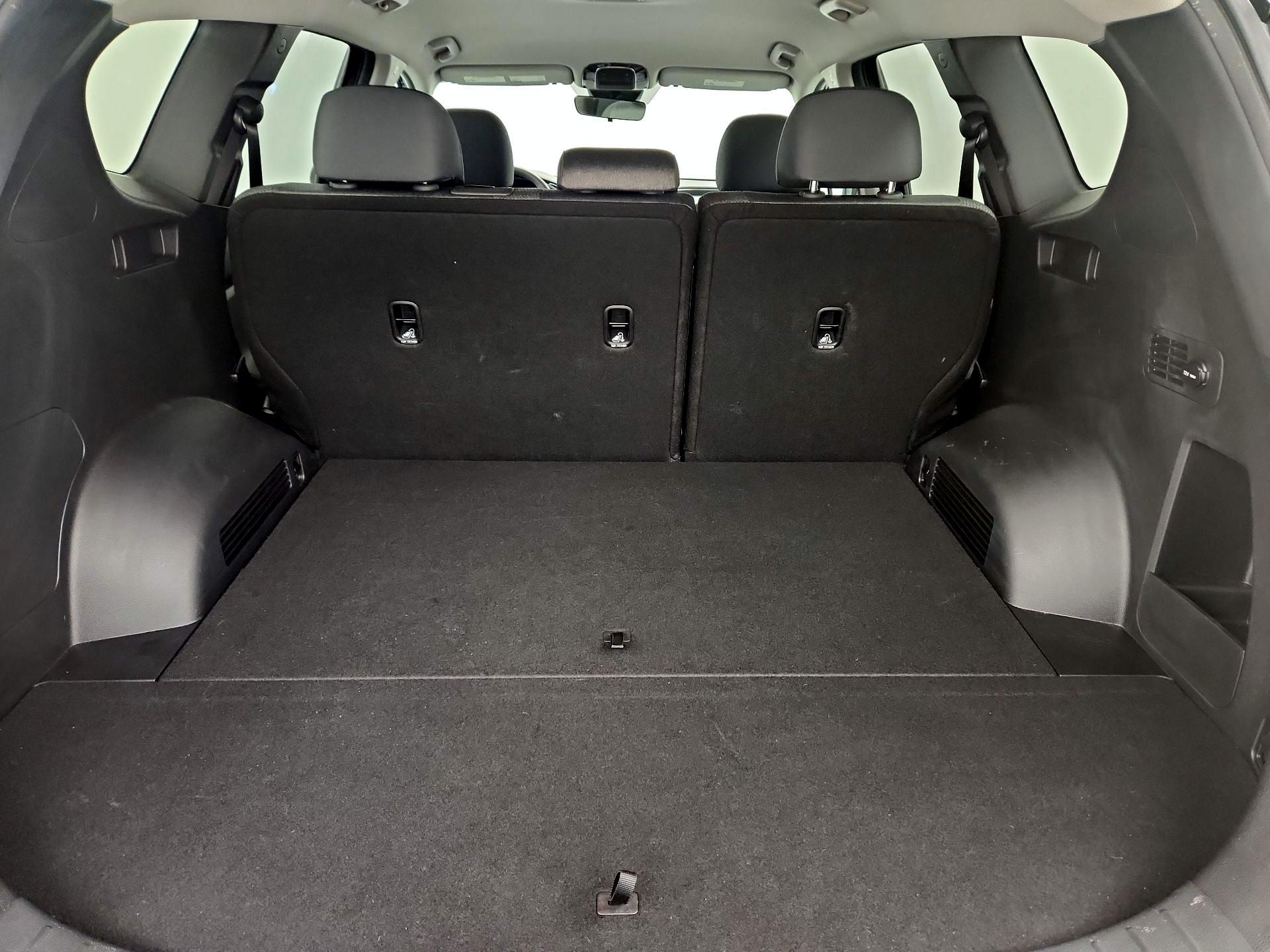 Thumbnail: 2023 Hyundai Santa Fe - 20