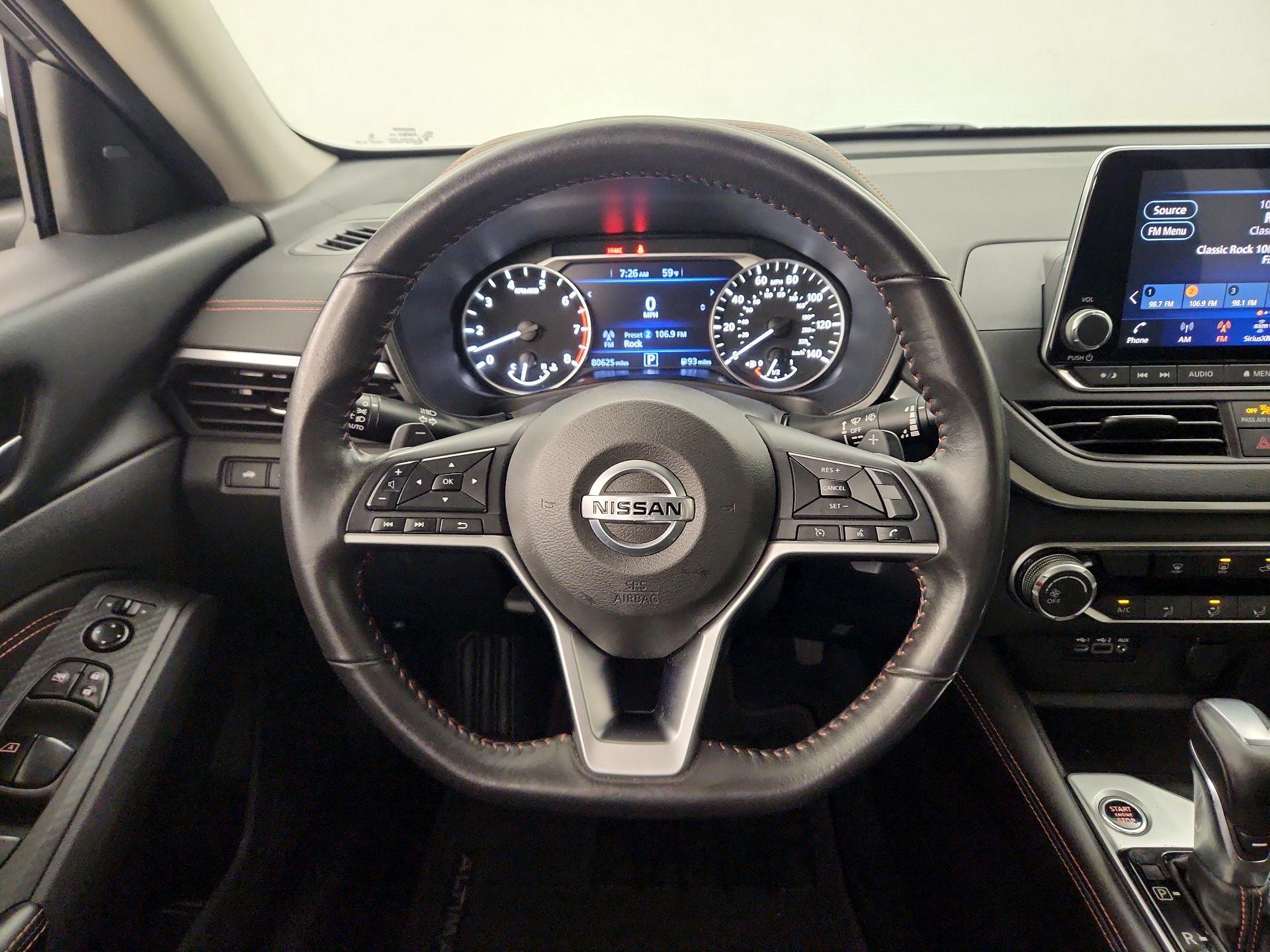 Thumbnail: 2022 Nissan Altima - 10