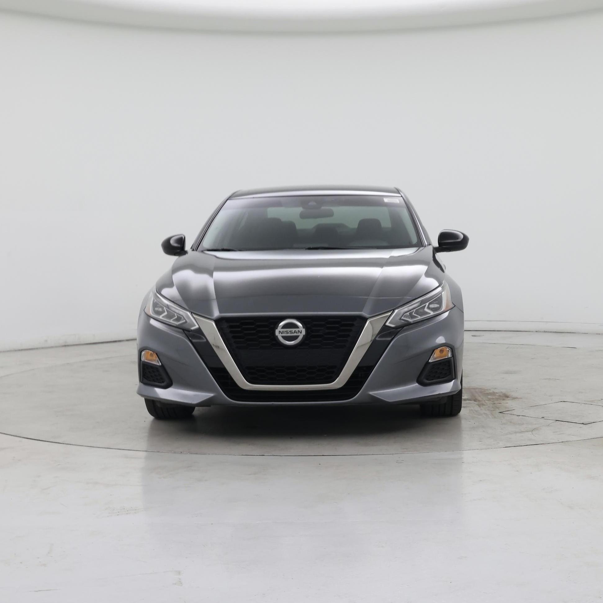 Thumbnail: 2022 Nissan Altima - 5