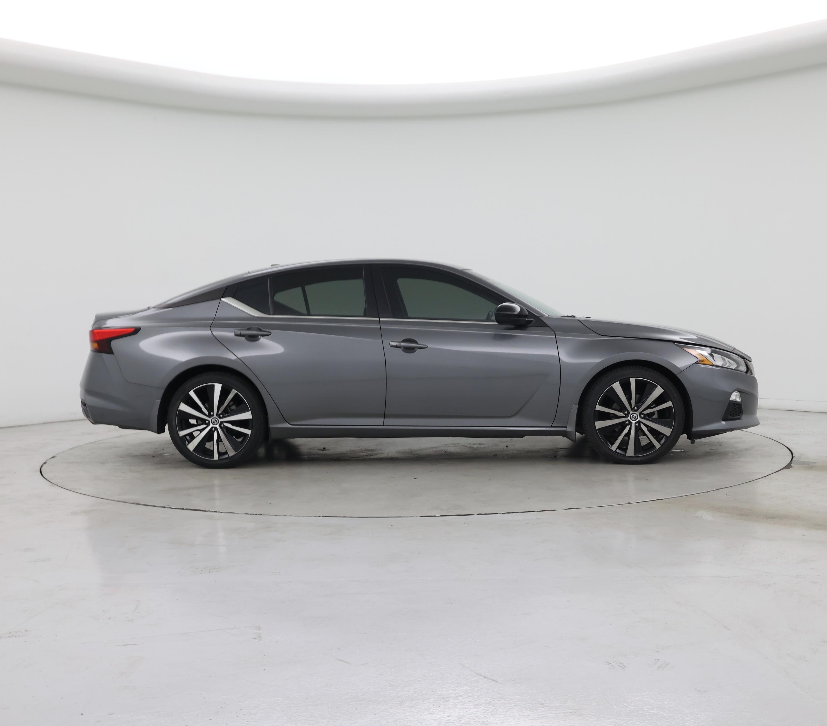 Thumbnail: 2022 Nissan Altima - 7