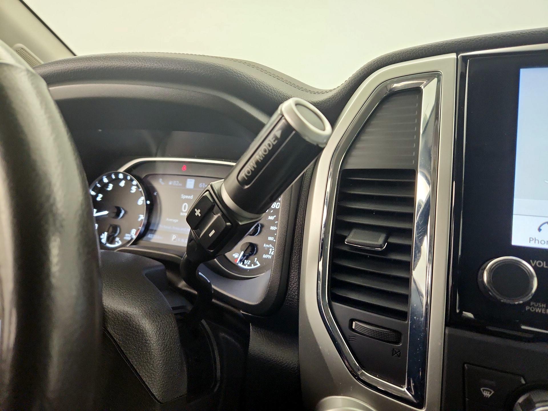 Thumbnail: 2020 Nissan Titan - 18