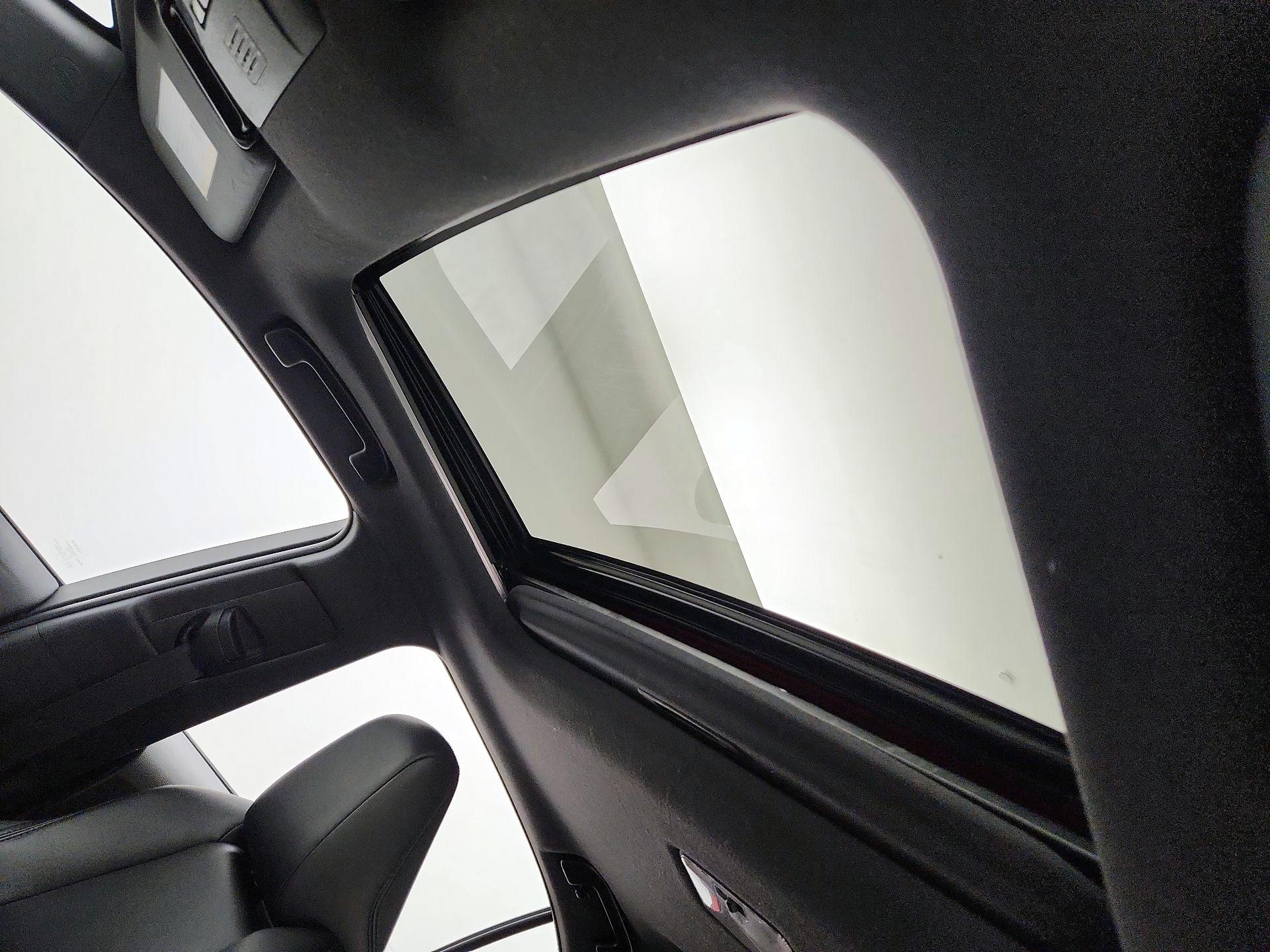 Thumbnail: 2020 Toyota Corolla - 19