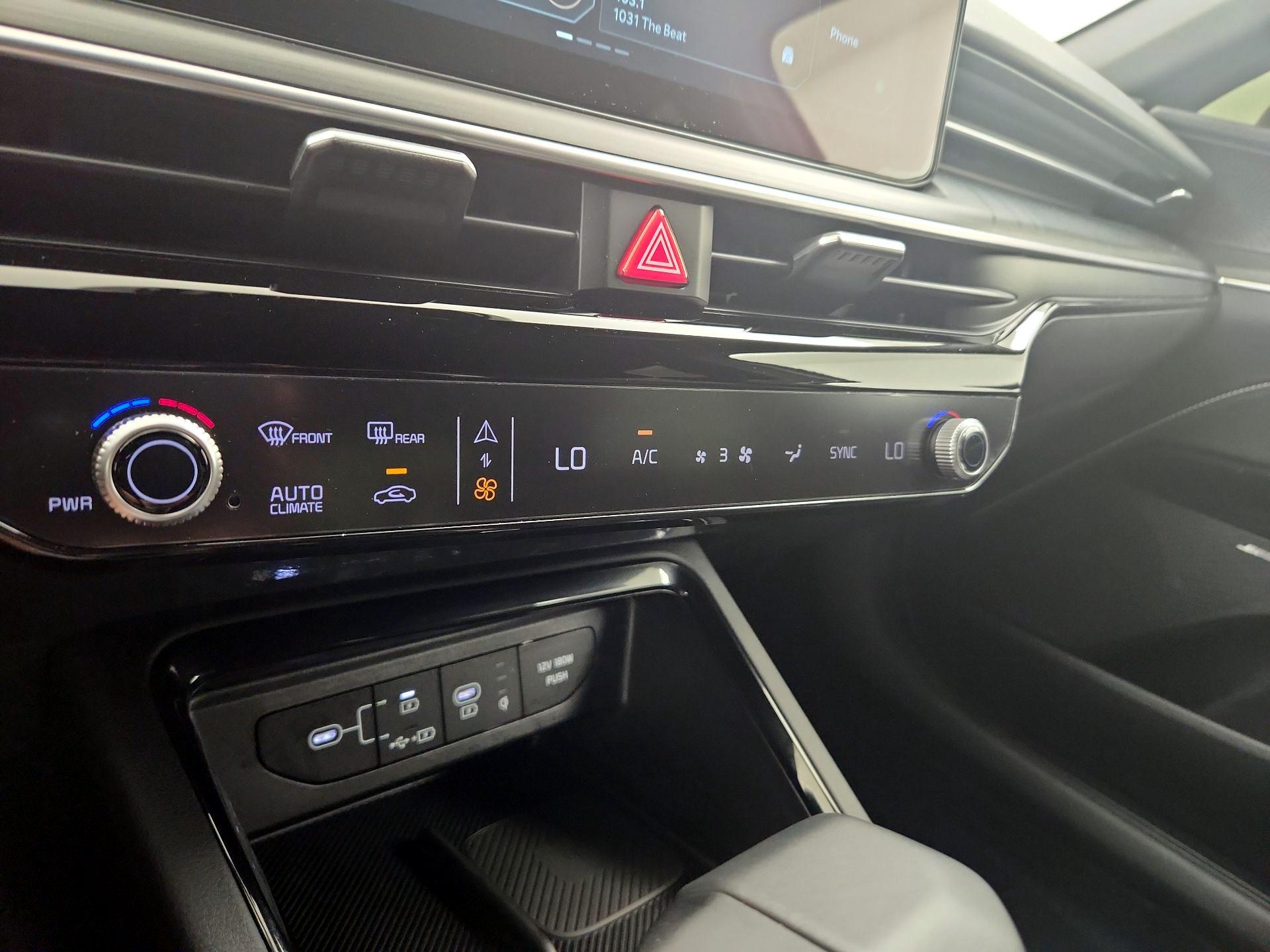 Thumbnail: 2026 Kia K5 - 17