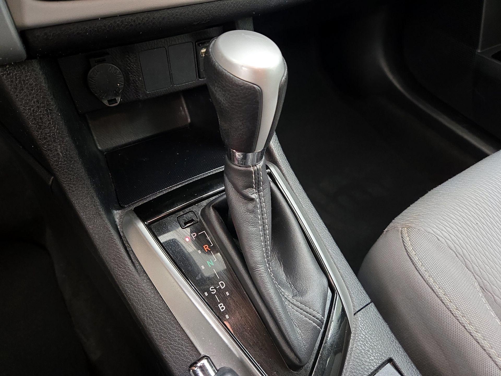 Thumbnail: 2017 Toyota Corolla - 17